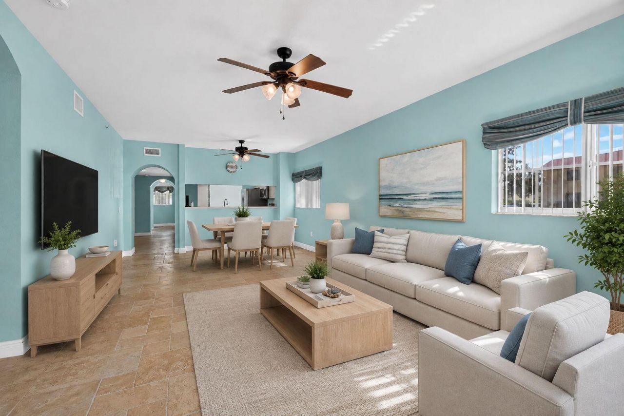 4721 Lucerne Lakes Boulevard E, Unit 711, Lake Worth, FL 33467 Photo
