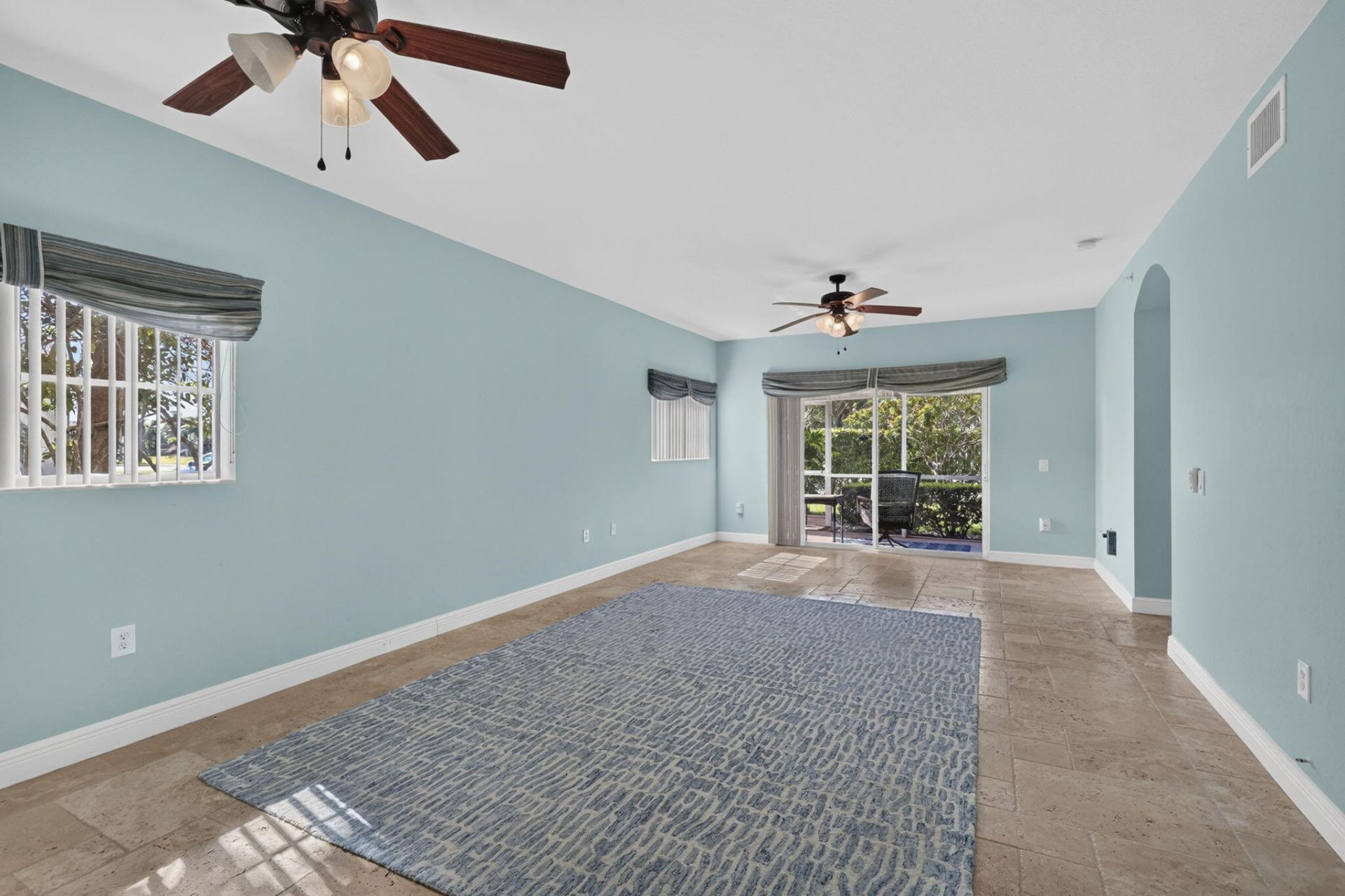 4721 Lucerne Lakes Boulevard E, Unit 711, Lake Worth, FL 33467 Photo