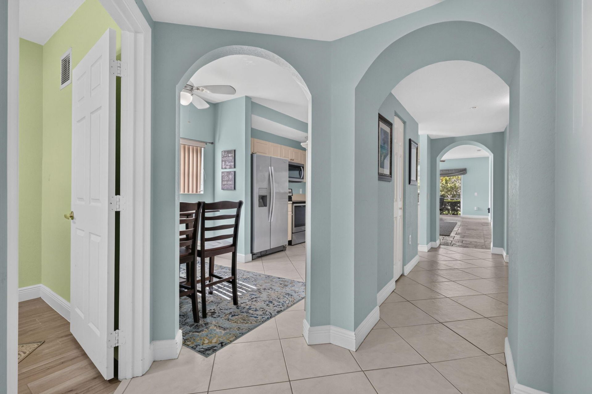 4721 Lucerne Lakes Boulevard E, Unit 711, Lake Worth, FL 33467 Photo