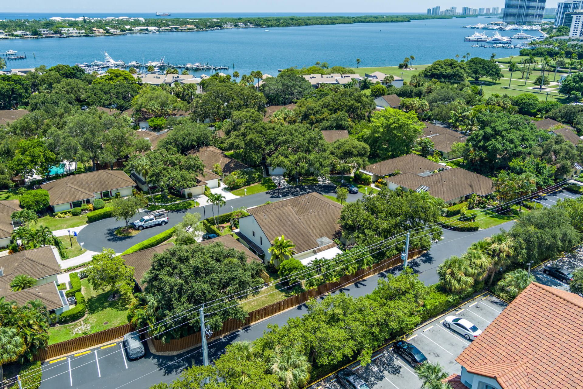 11290 Glen Oaks Court, North Palm Beach, FL 33408 Photo