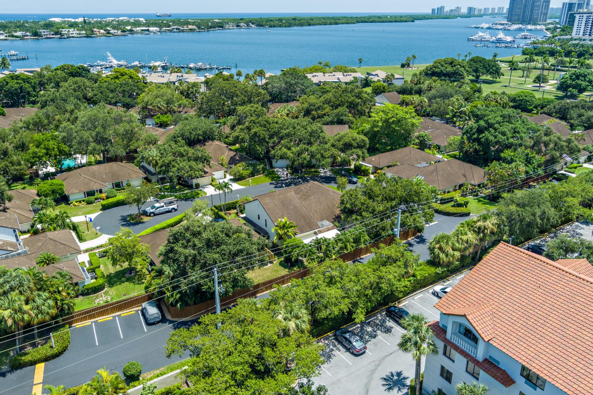 11290 Glen Oaks Court, North Palm Beach, FL 33408 Photo