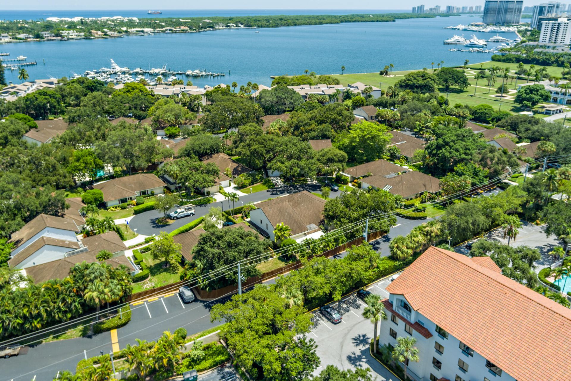 11290 Glen Oaks Court, North Palm Beach, FL 33408 Photo