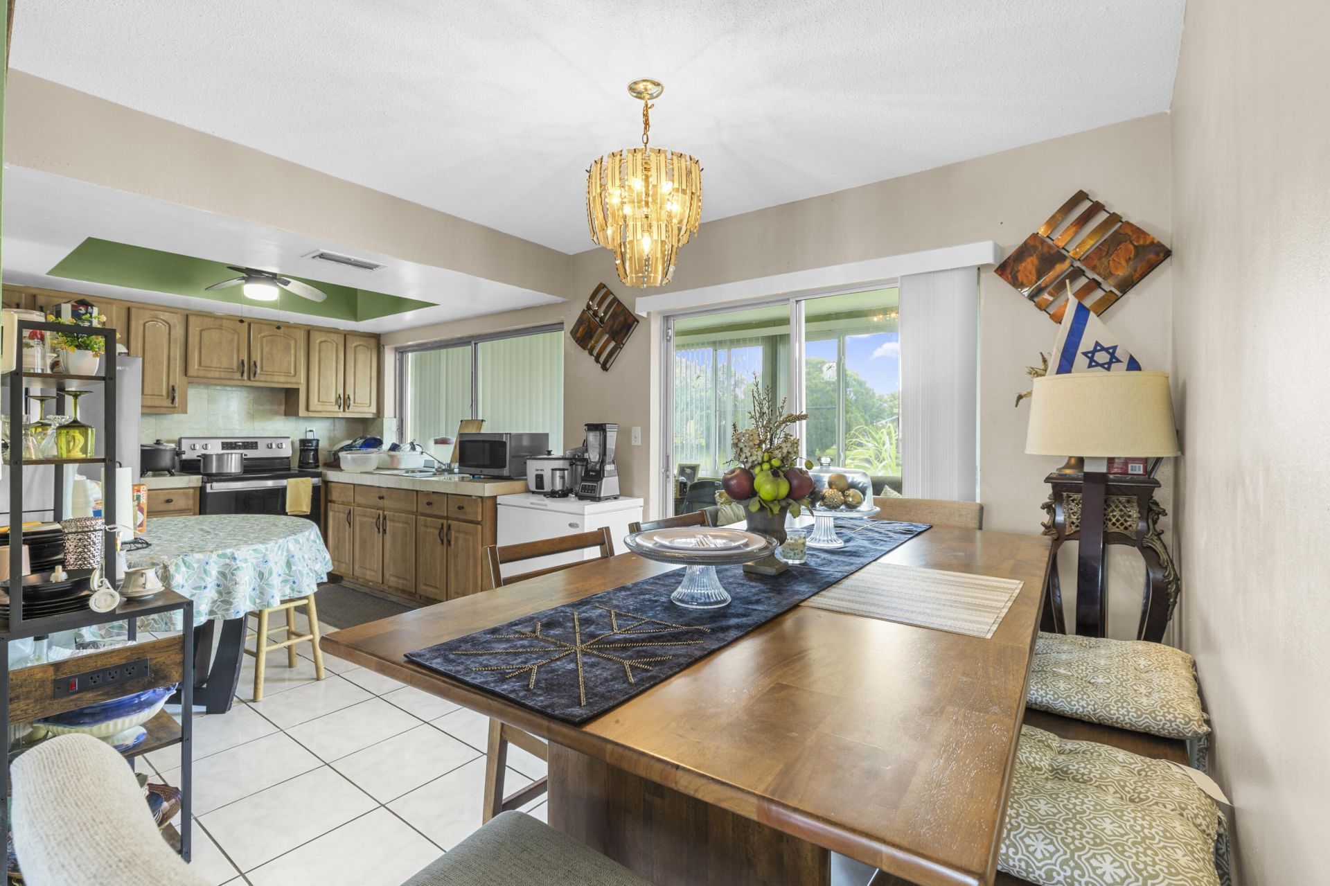 4200 NW 52nd Avenue, Lauderdale Lakes, FL 33319 Photo