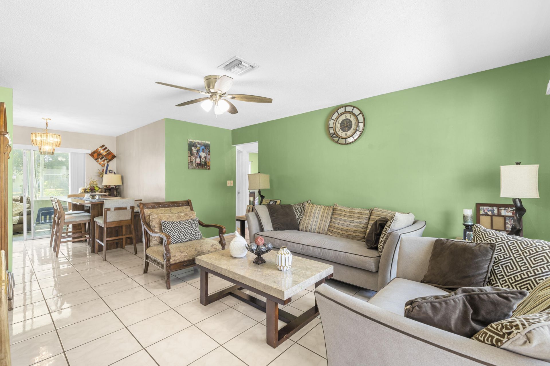 4200 NW 52nd Avenue, Lauderdale Lakes, FL 33319 Photo