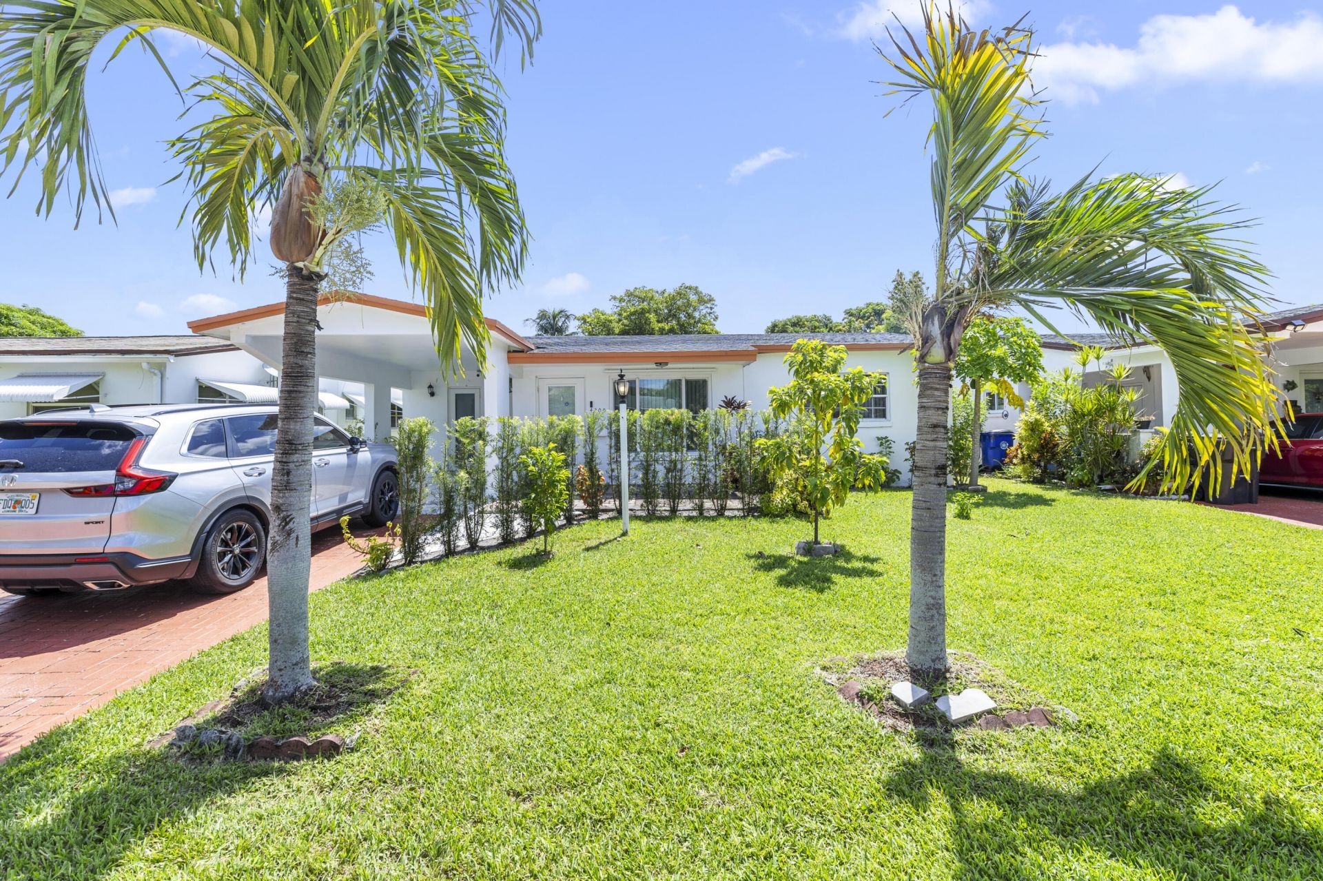 4200 NW 52nd Avenue, Lauderdale Lakes, FL 33319 Photo