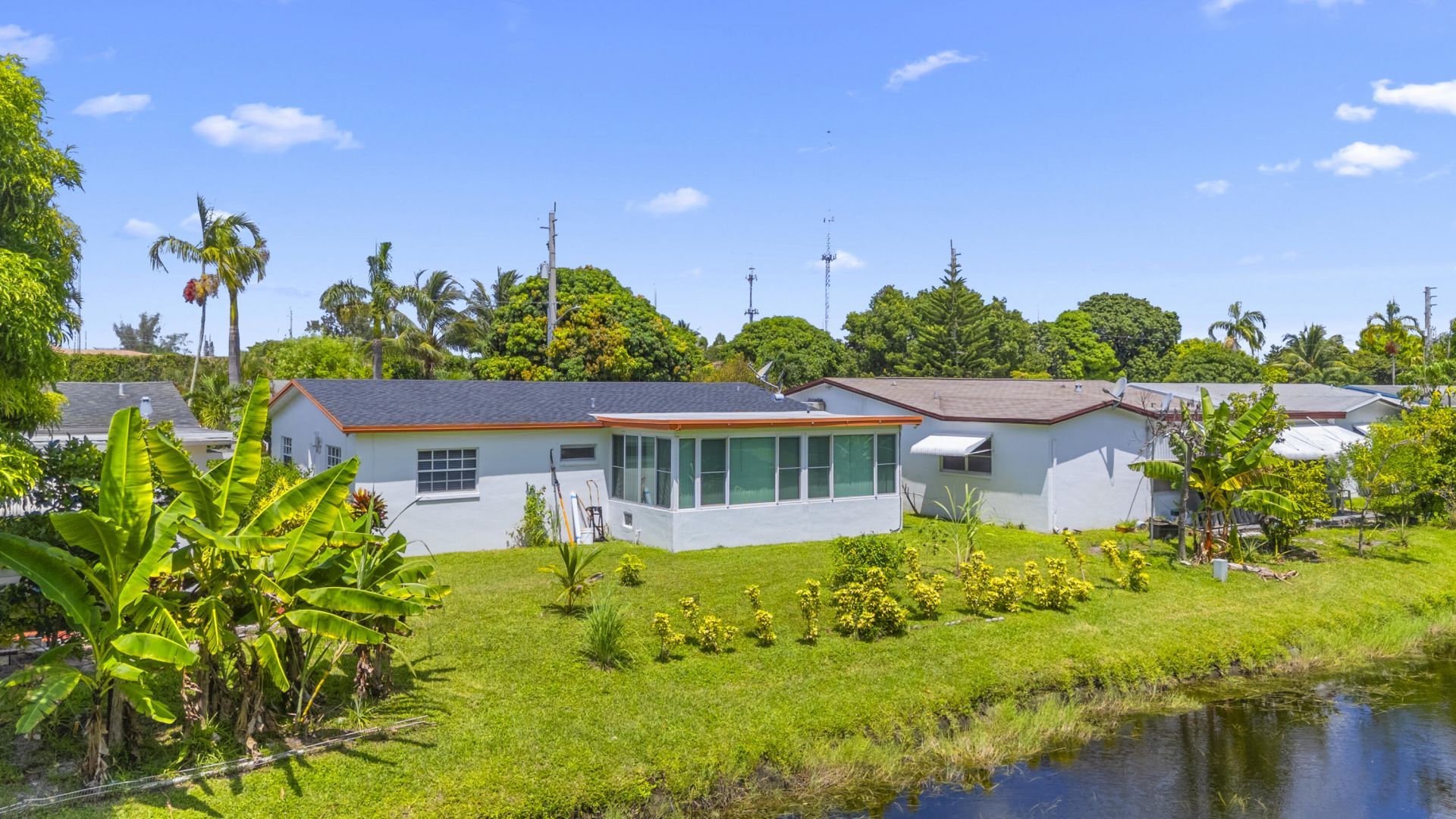 4200 NW 52nd Avenue, Lauderdale Lakes, FL 33319 Photo