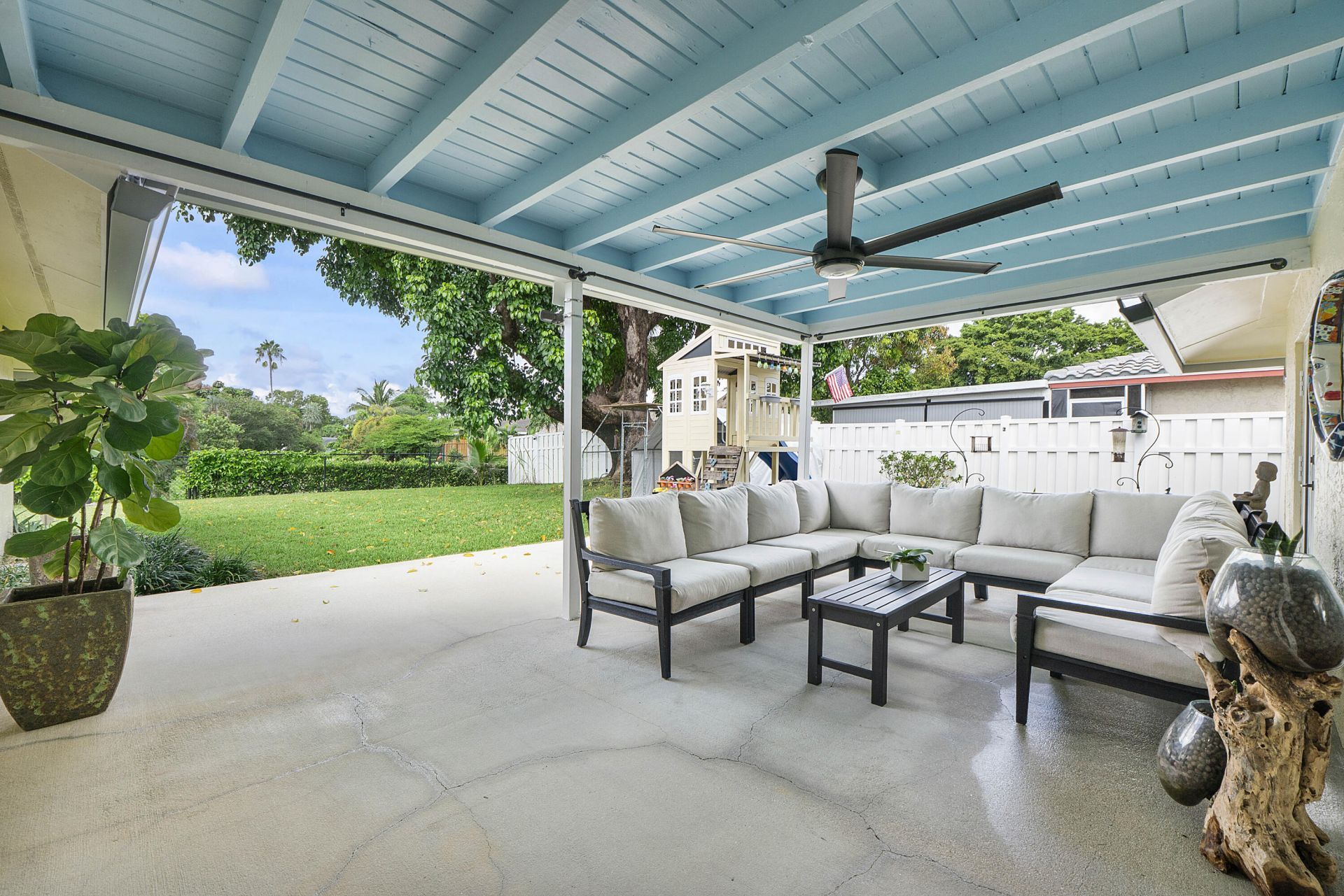 8520 NW 29th Drive, Coral Springs, FL 33065 Photo