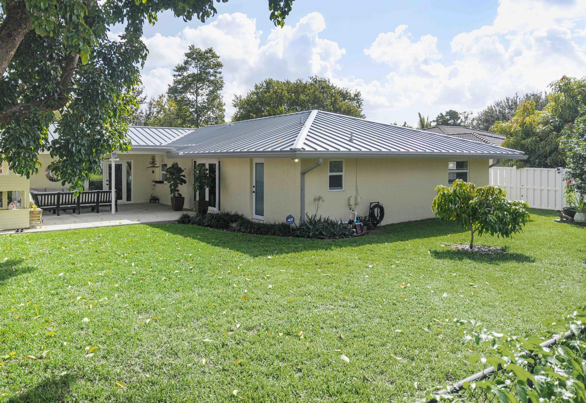 8520 NW 29th Drive, Coral Springs, FL 33065 Photo