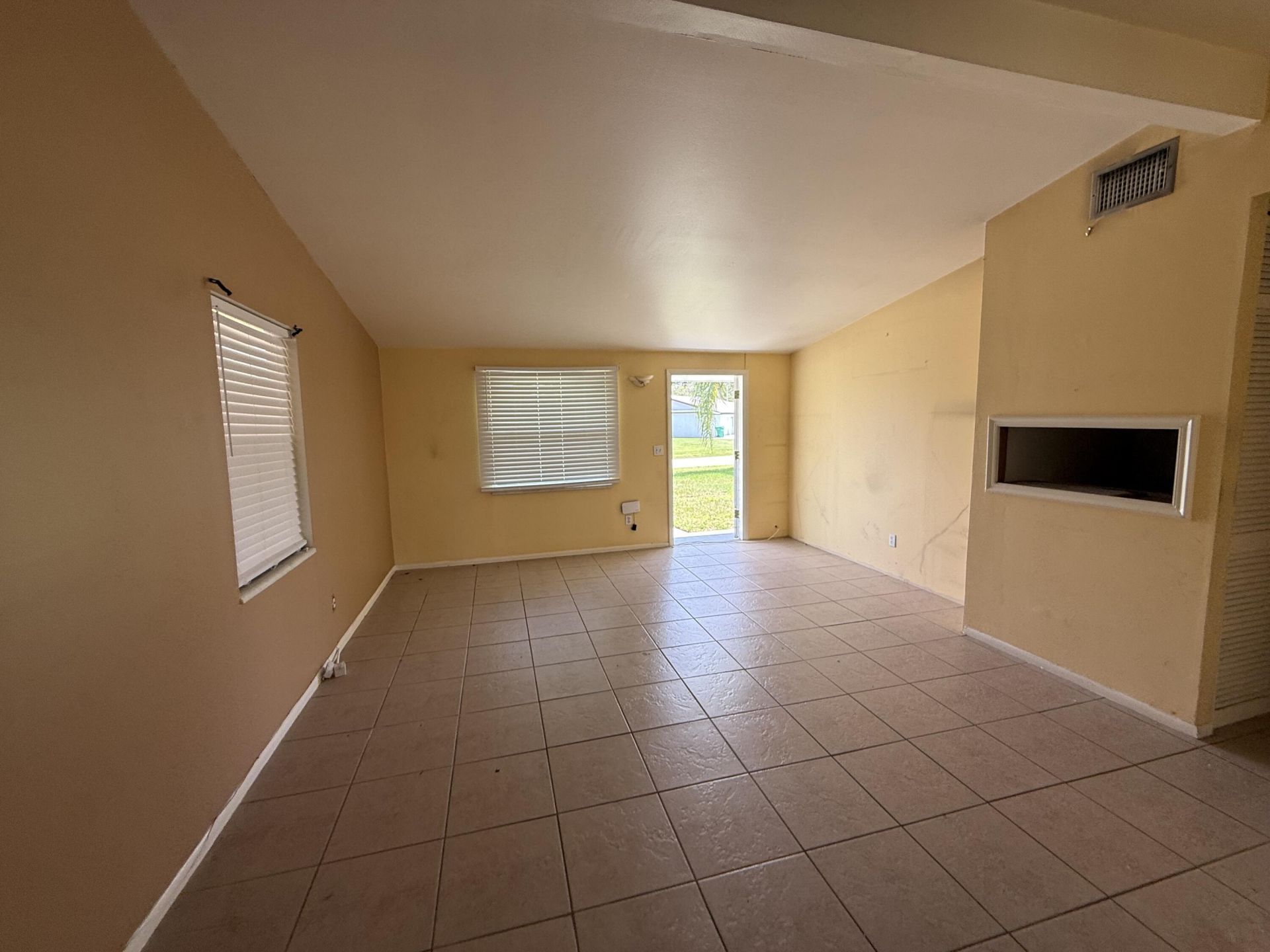 116 SE Camino Street, Port Saint Lucie, FL 34952 Photo