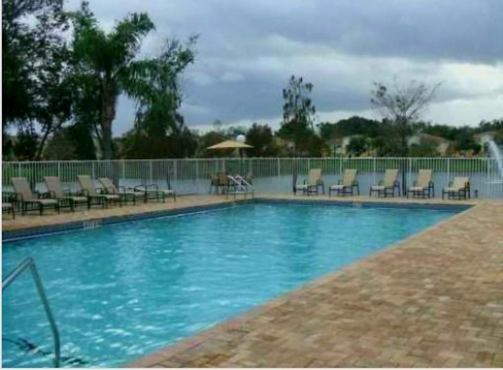 3700 N 56th Avenue, Unit 1030, Hollywood, FL 33021 Photo