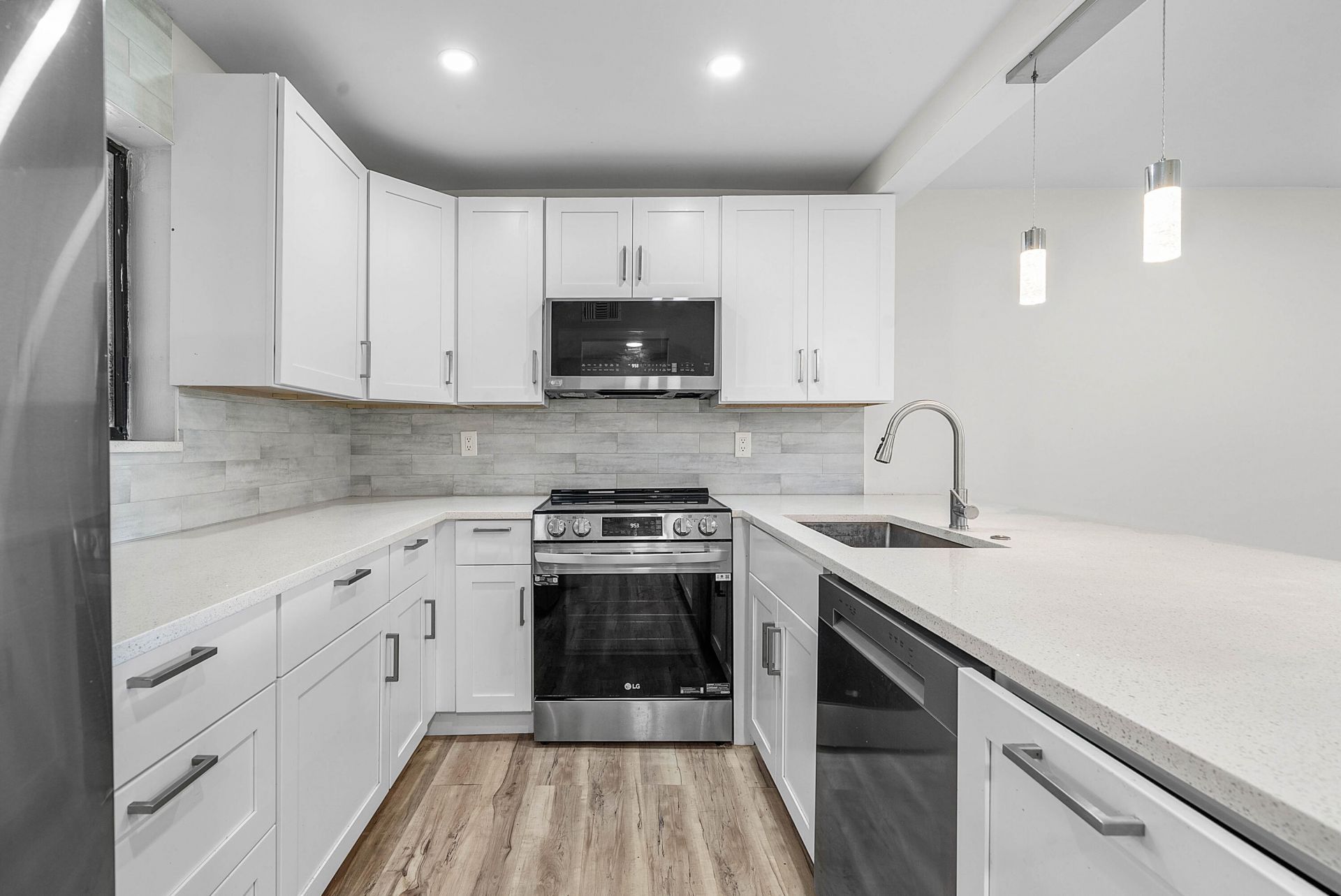 5190 Las Verdes Circle, Unit 105, Delray Beach, FL 33484 Photo