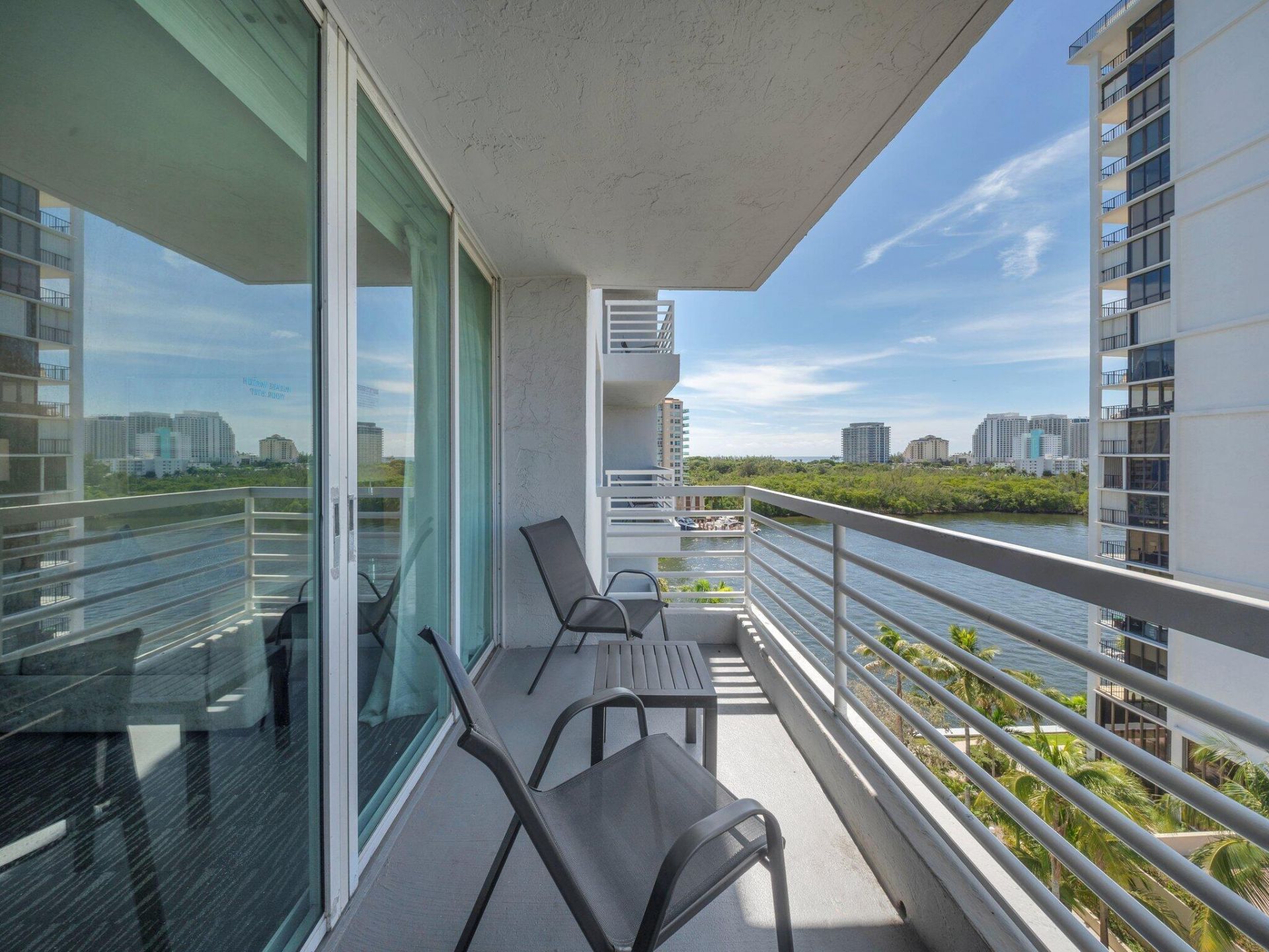 2670 E Sunrise Boulevard, Unit 805, Fort Lauderdale, FL 33304 Photo
