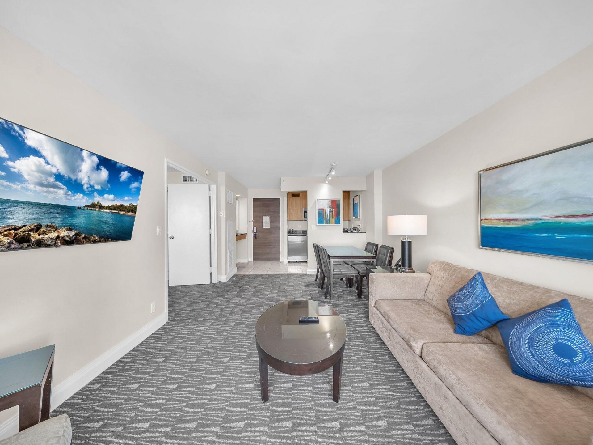 2670 E Sunrise Boulevard, Unit 805, Fort Lauderdale, FL 33304 Photo