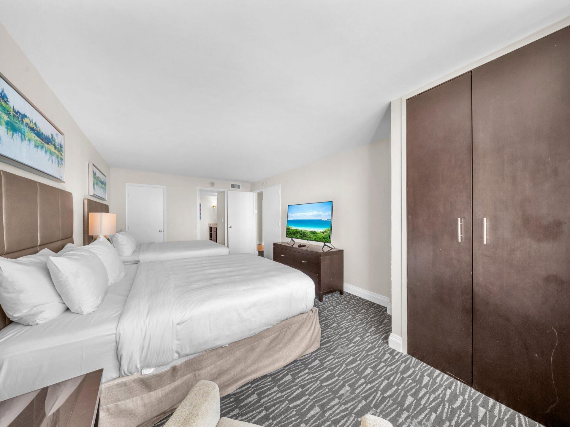 2670 E Sunrise Boulevard, Unit 805, Fort Lauderdale, FL 33304 Photo