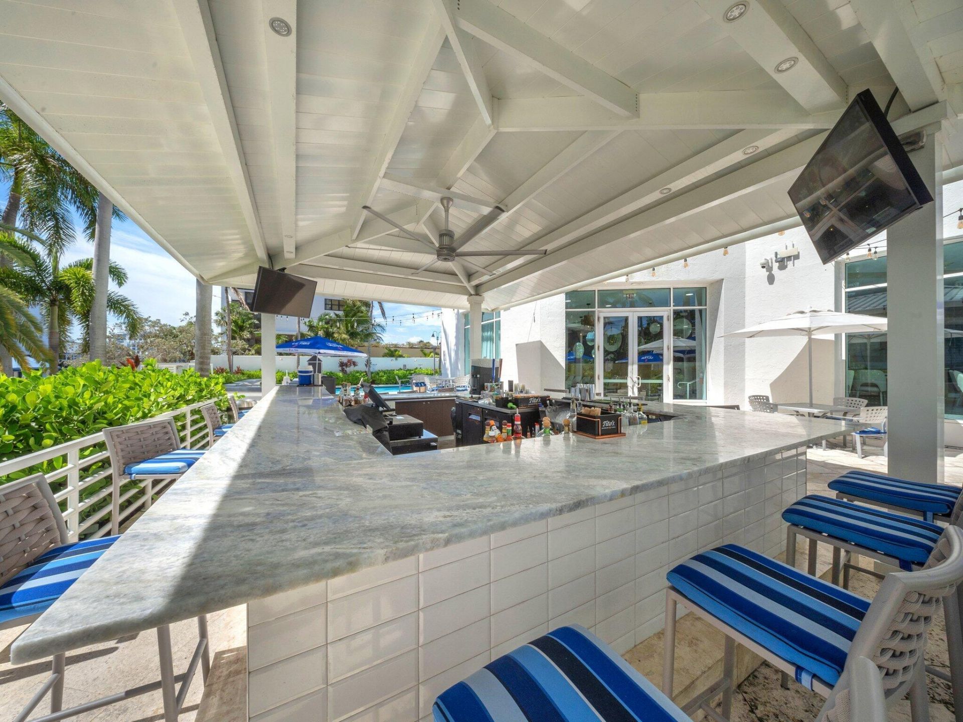 2670 E Sunrise Boulevard, Unit 805, Fort Lauderdale, FL 33304 Photo