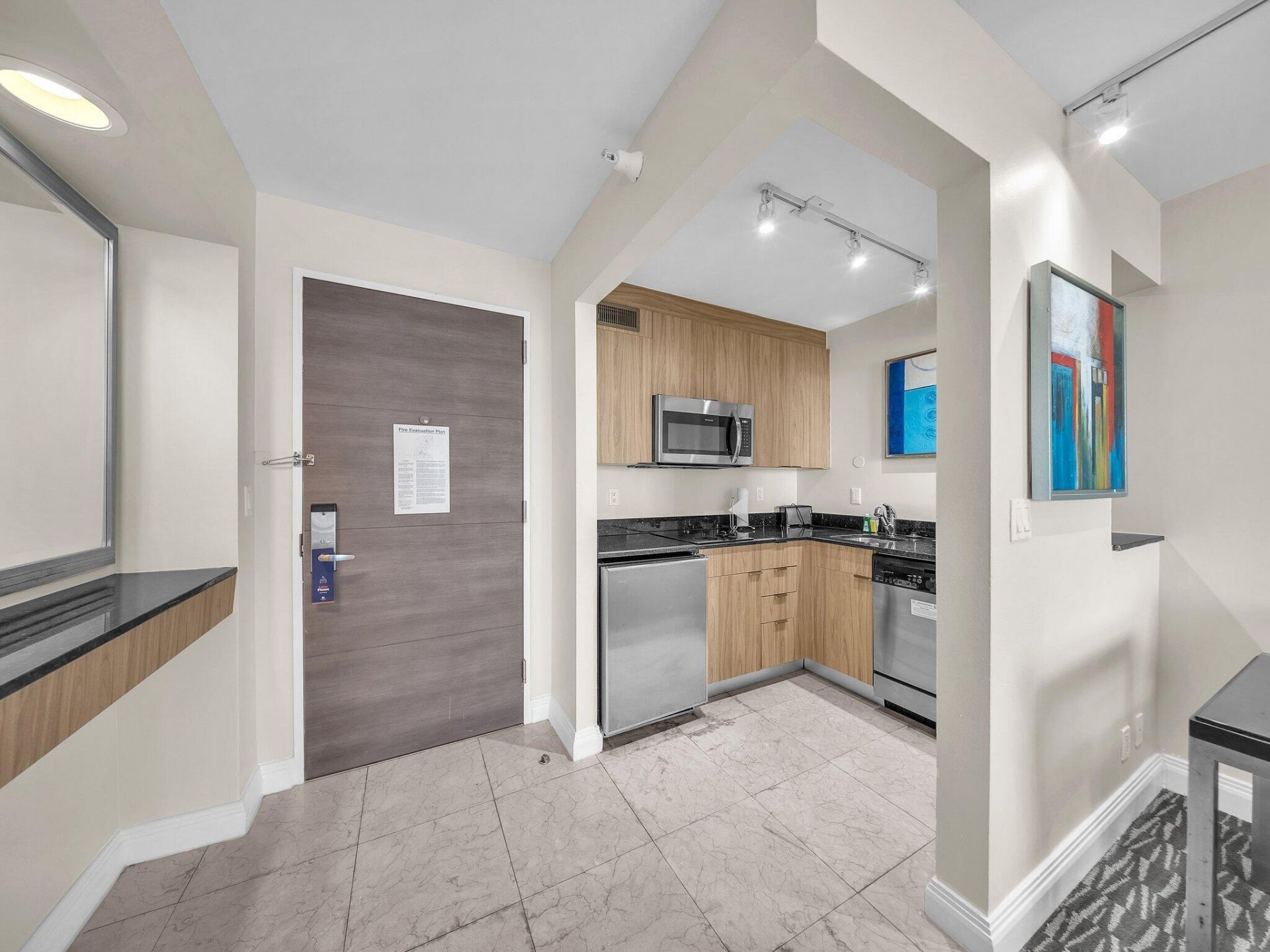 2670 E Sunrise Boulevard, Unit 805, Fort Lauderdale, FL 33304 Photo