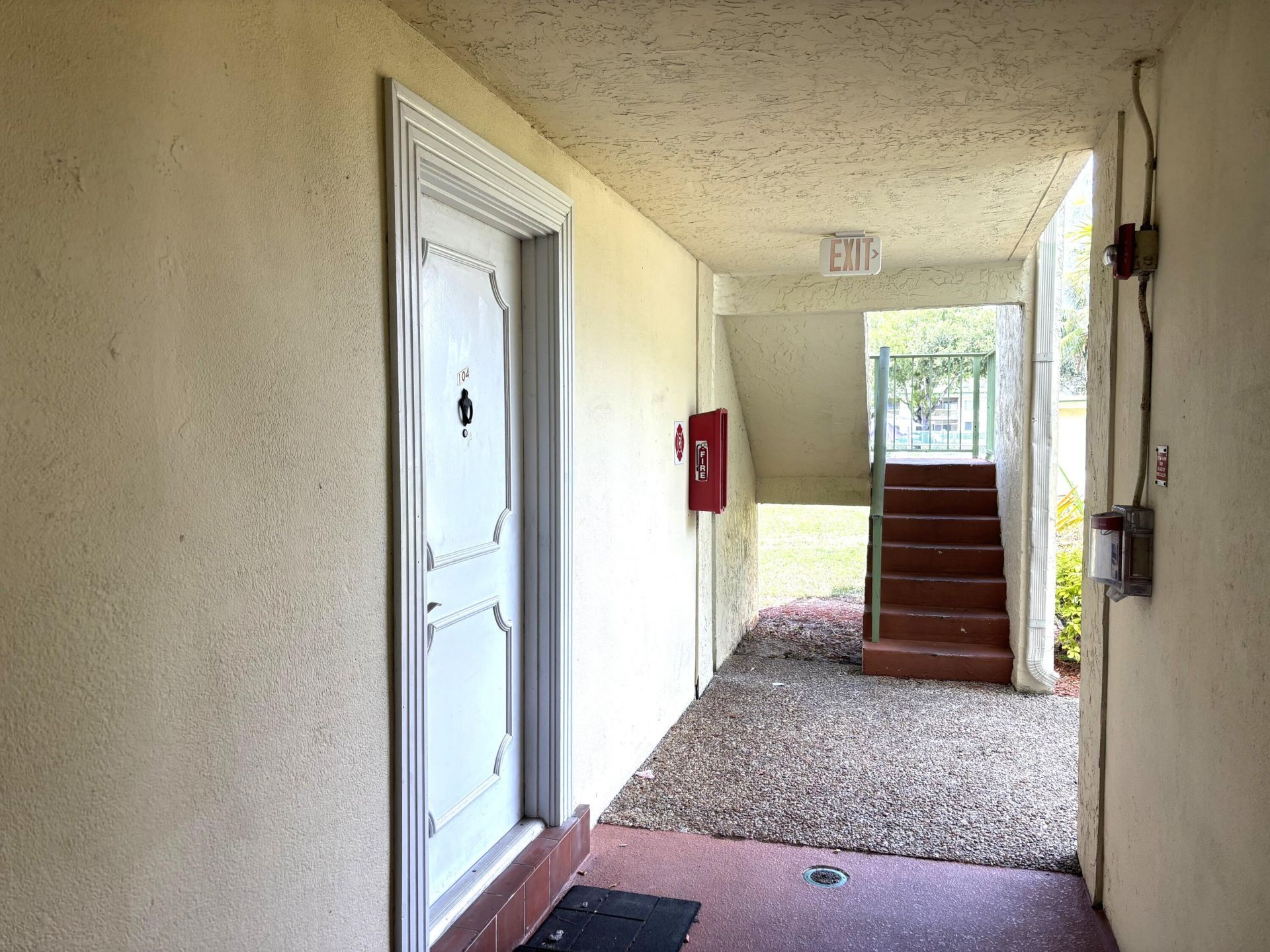 4139 NW 88th Avenue, Unit 104, Coral Springs, FL 33065 Photo