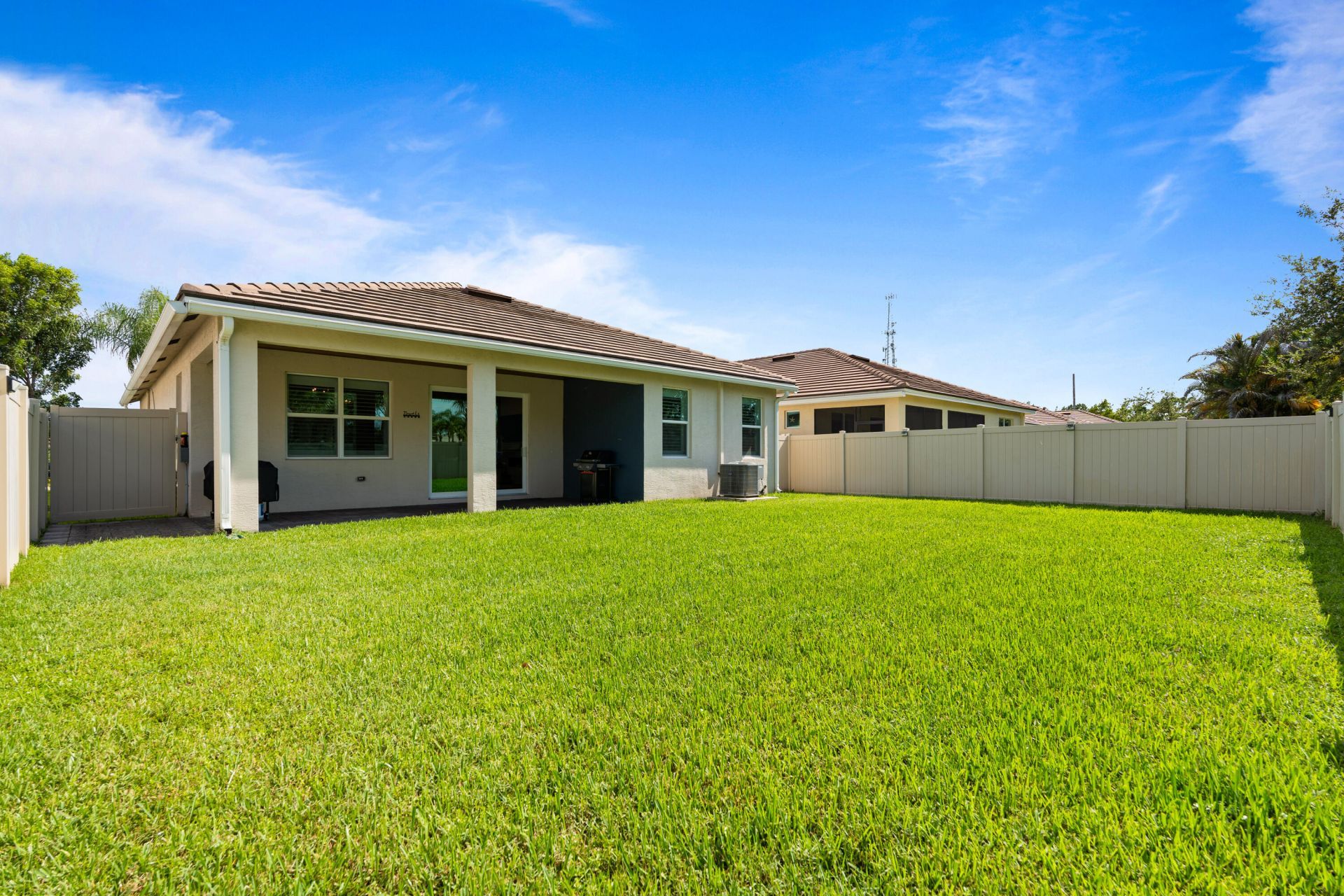 7671 SW Harbor Cove Drive, Stuart, FL 34997 Photo