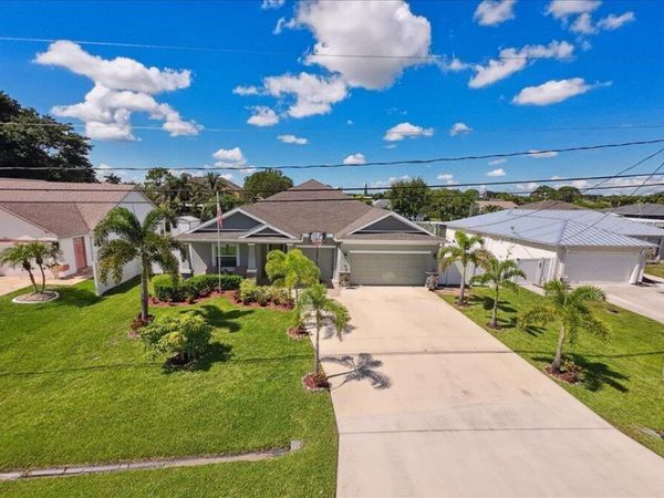 343 SE FISK Road, Port St. Lucie, FL 34984
