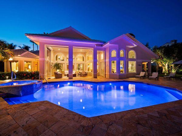 6854 SE Isle Way, Stuart, FL 34996