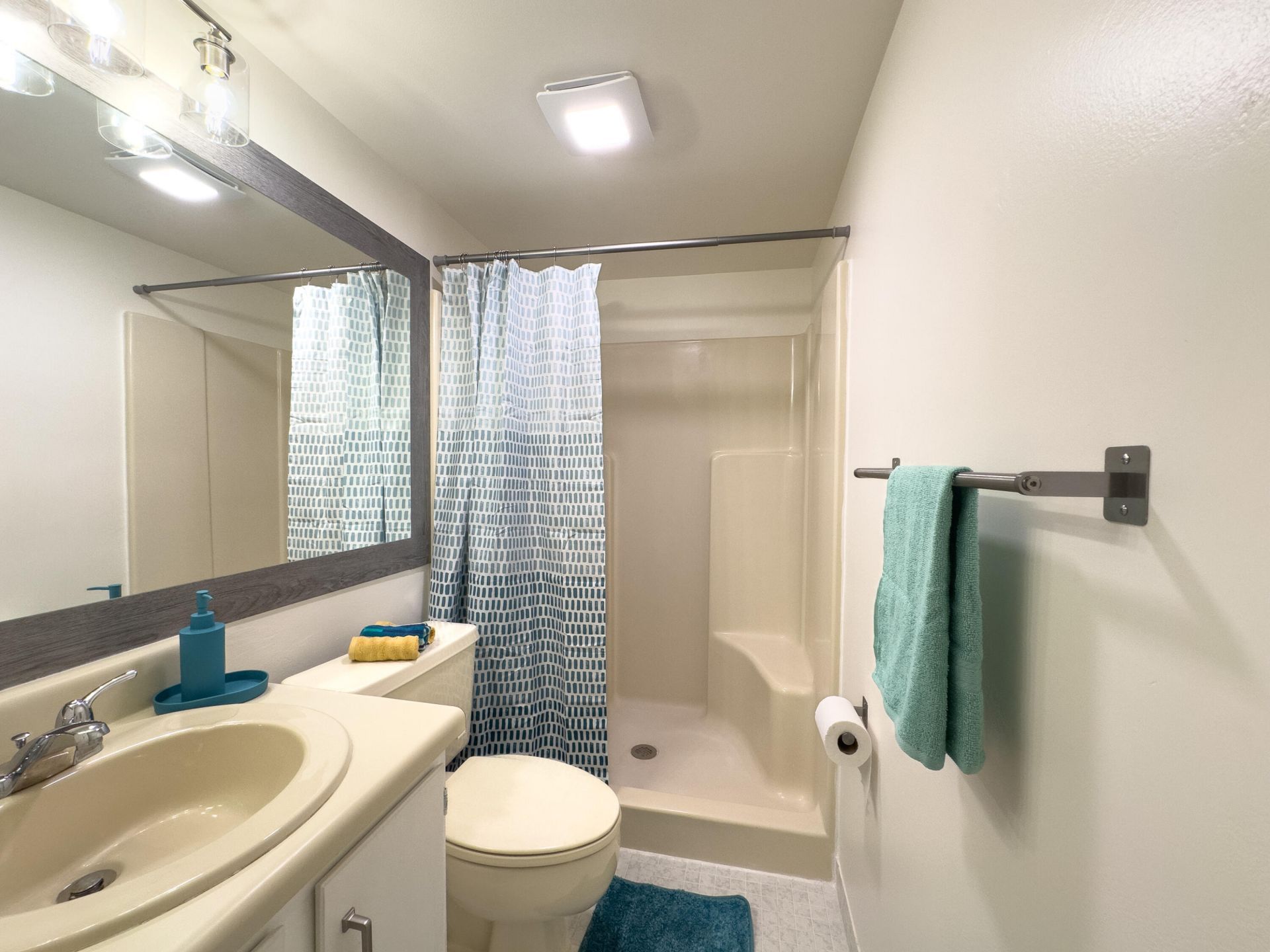 890 N Federal Highway, Unit 409, Lantana, FL 33462 Photo