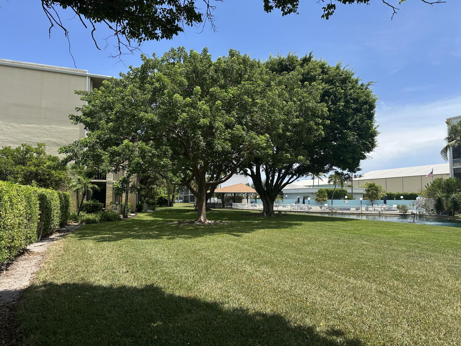 890 N Federal Highway, Unit 409, Lantana, FL 33462 Photo