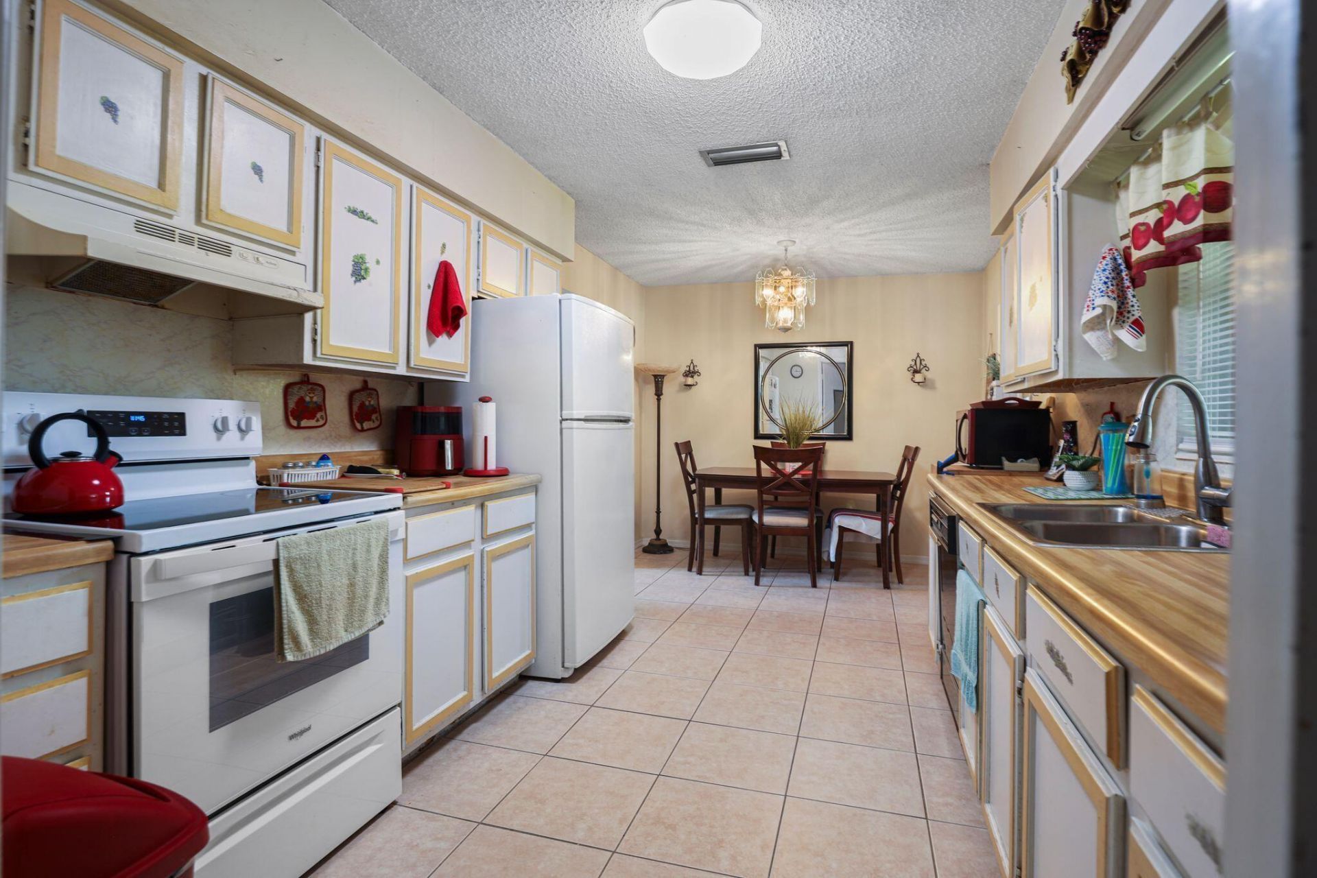 3324 S Jenkins Road, Fort Pierce, FL 34981 Photo