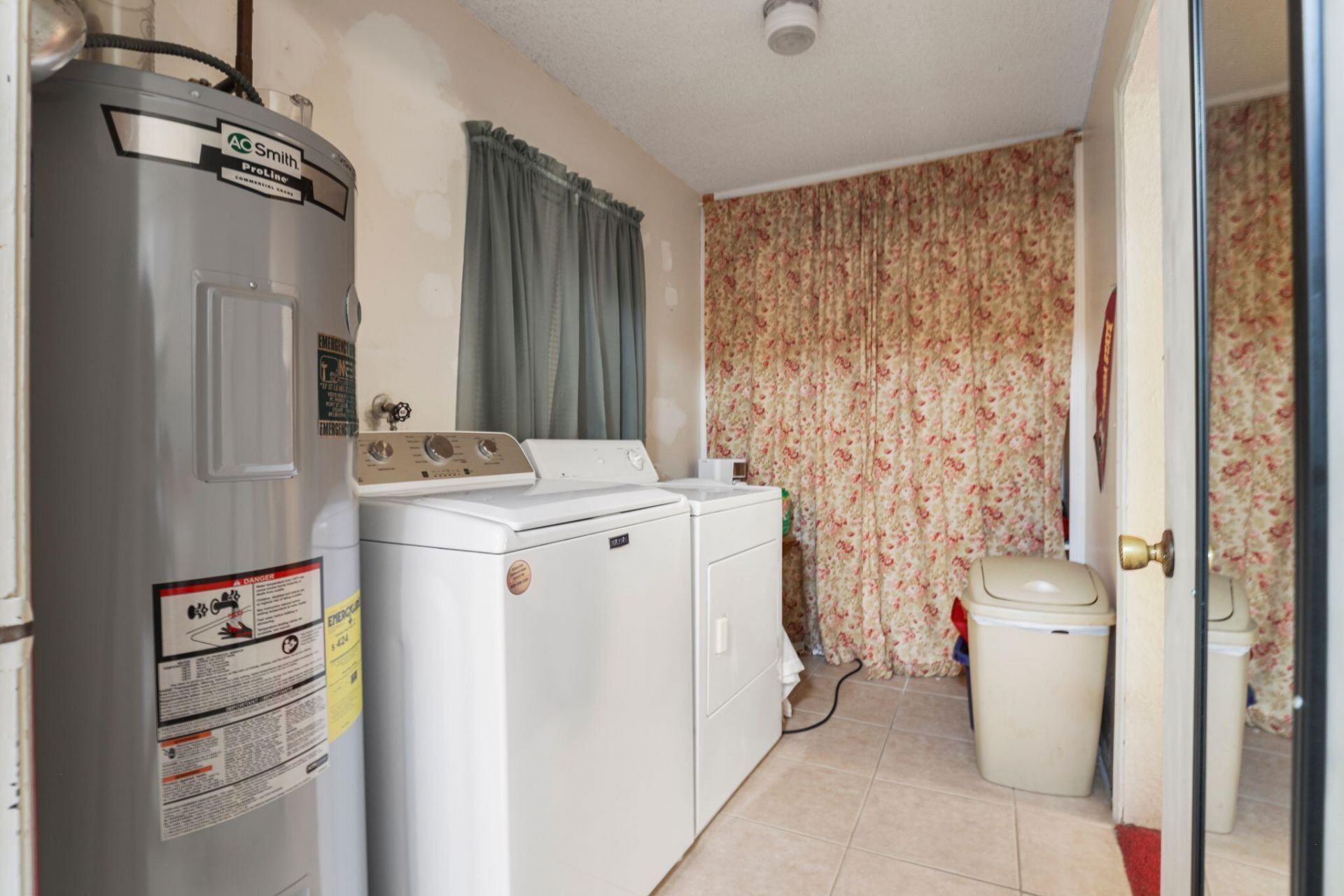3324 S Jenkins Road, Fort Pierce, FL 34981 Photo