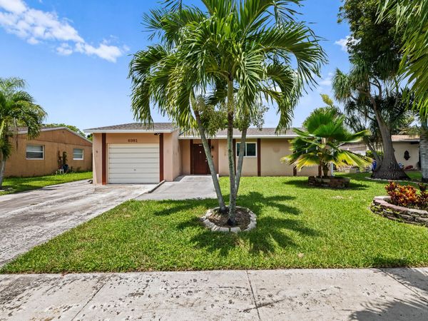 6981 SW 1ST Court, Margate, FL 33068
