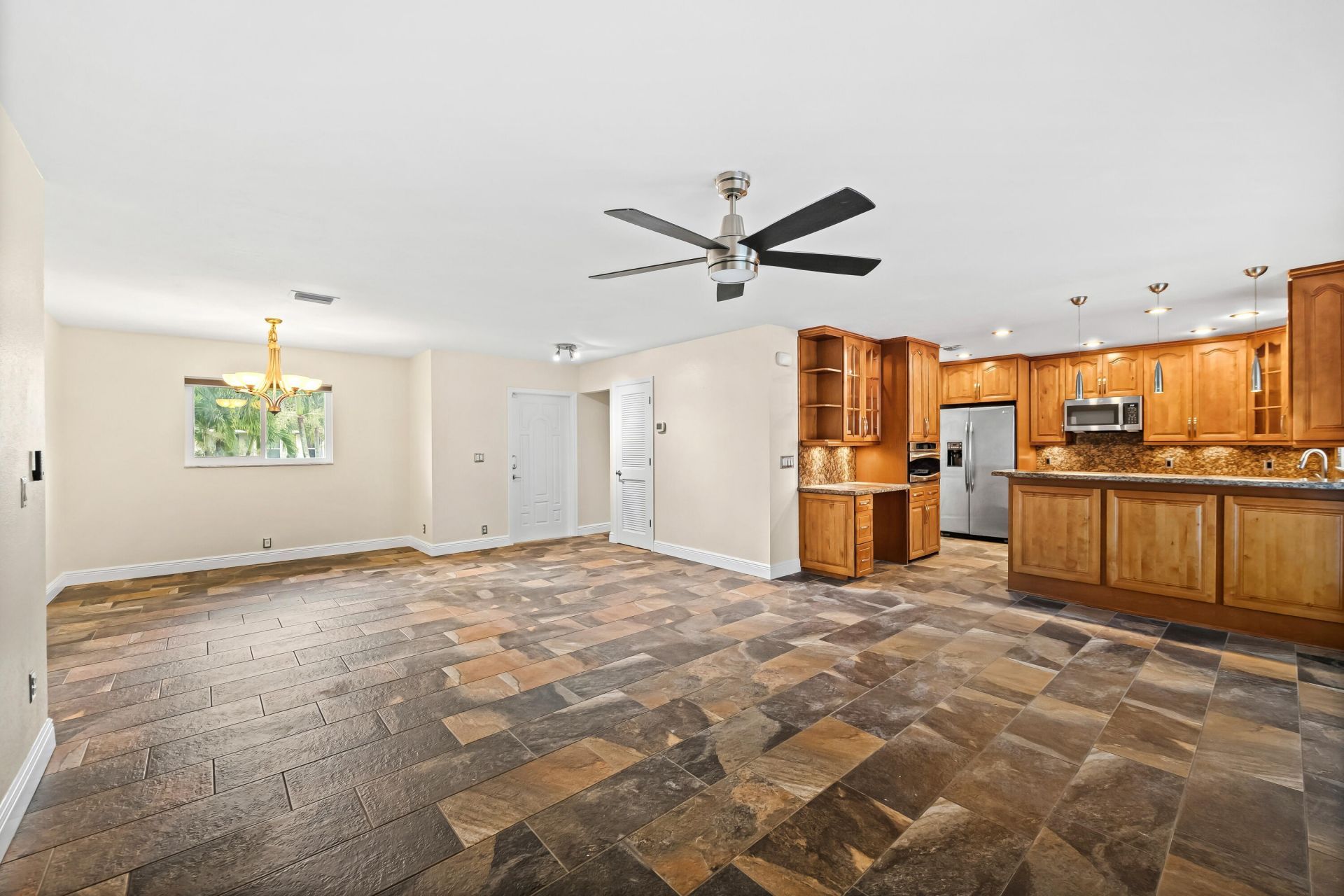 6981 SW 1st Court, Margate, FL 33068 Photo