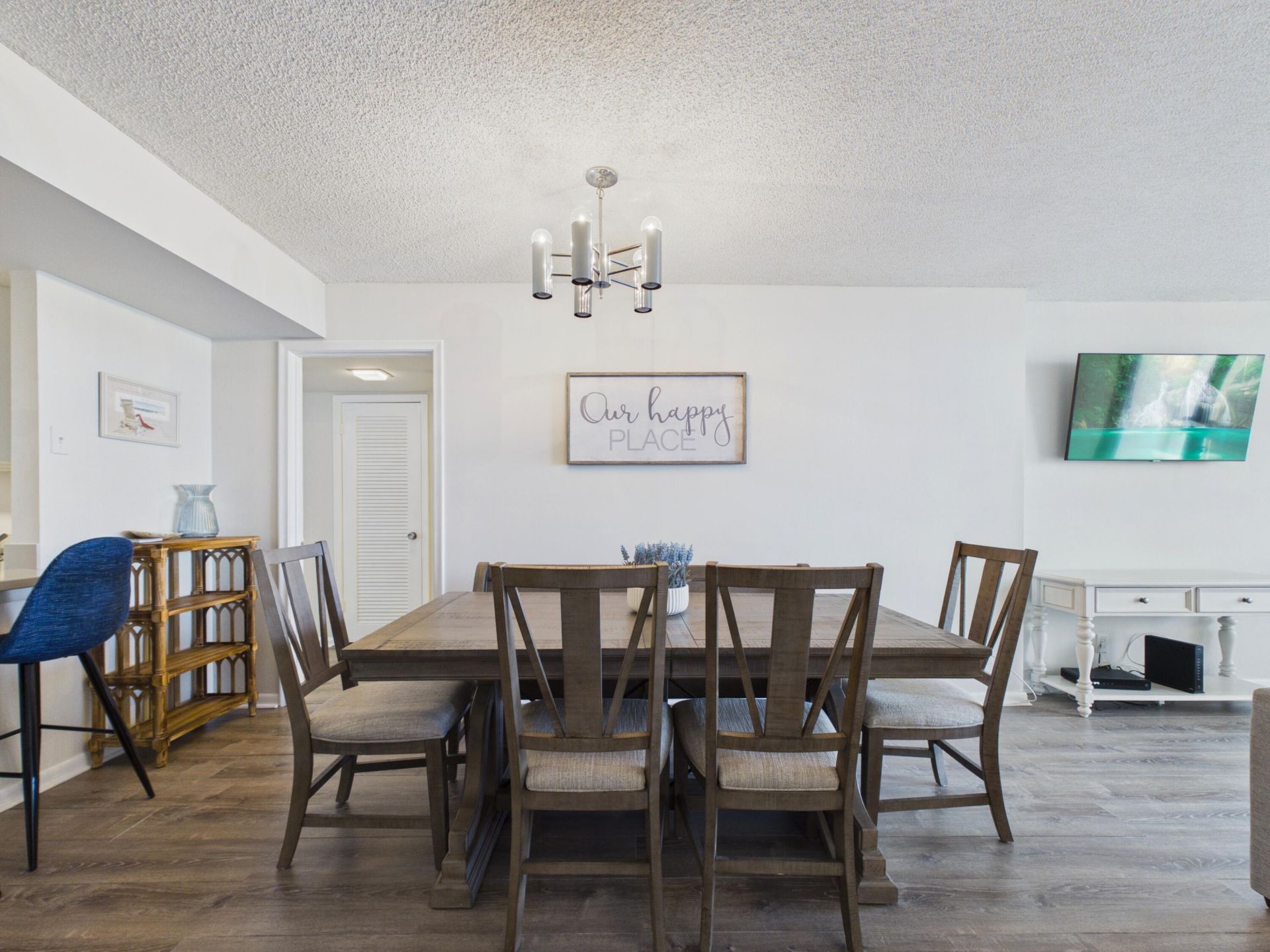 2400 Presidential Way, Unit 704, West Palm Beach, FL 33401 Photo