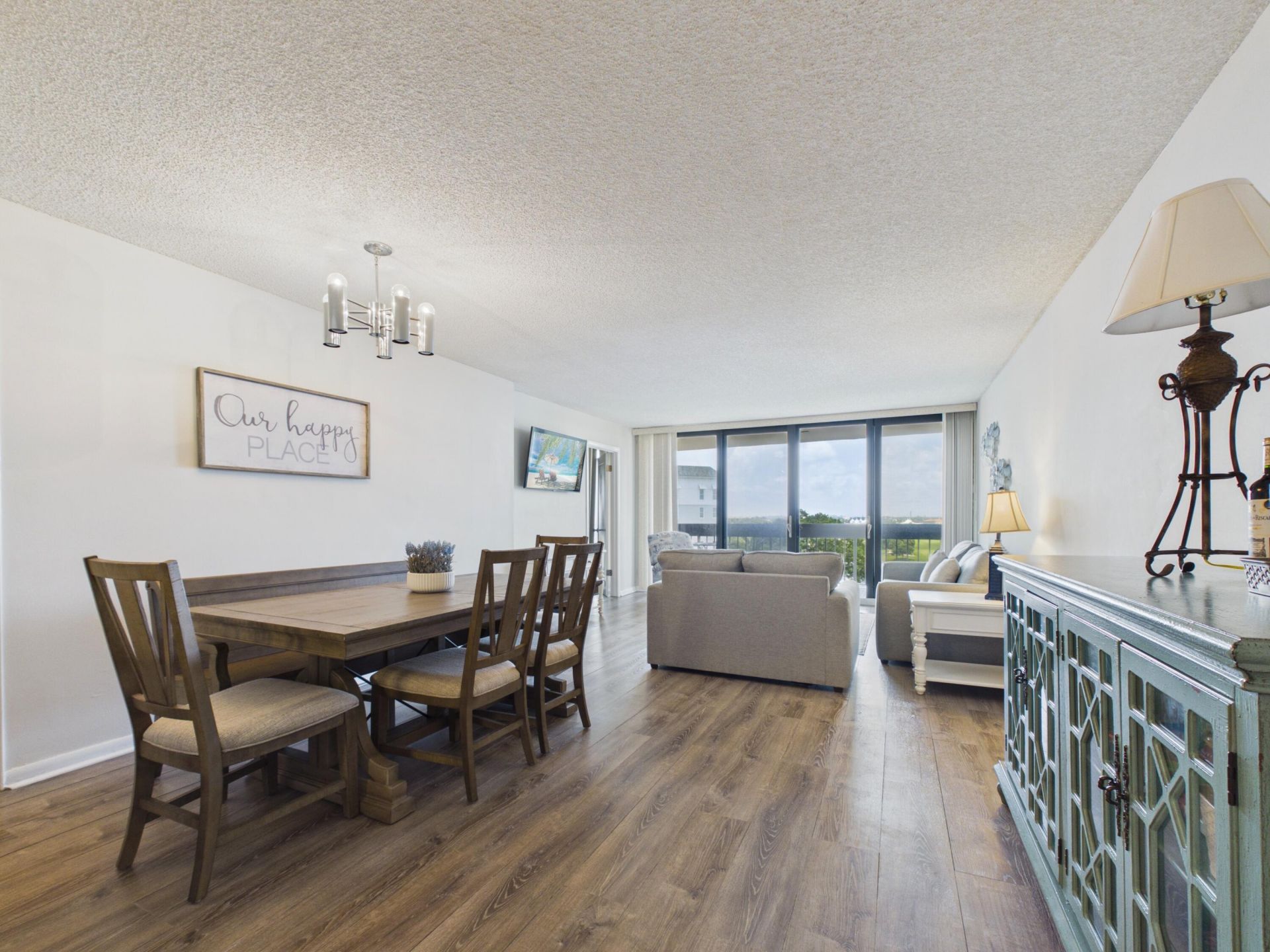 2400 Presidential Way, Unit 704, West Palm Beach, FL 33401 Photo