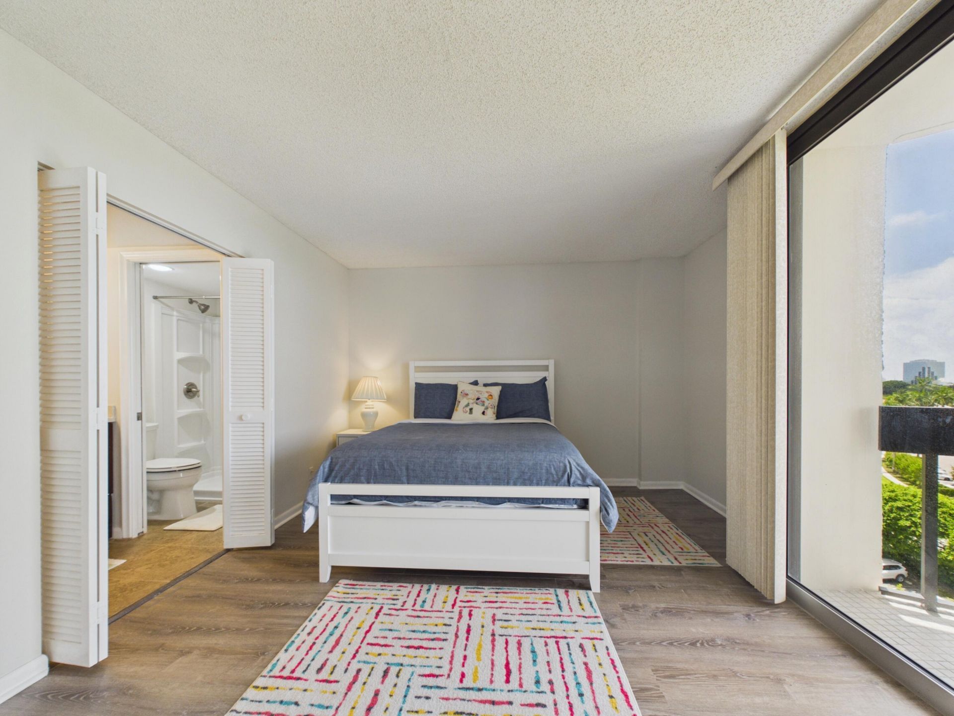 2400 Presidential Way, Unit 704, West Palm Beach, FL 33401 Photo