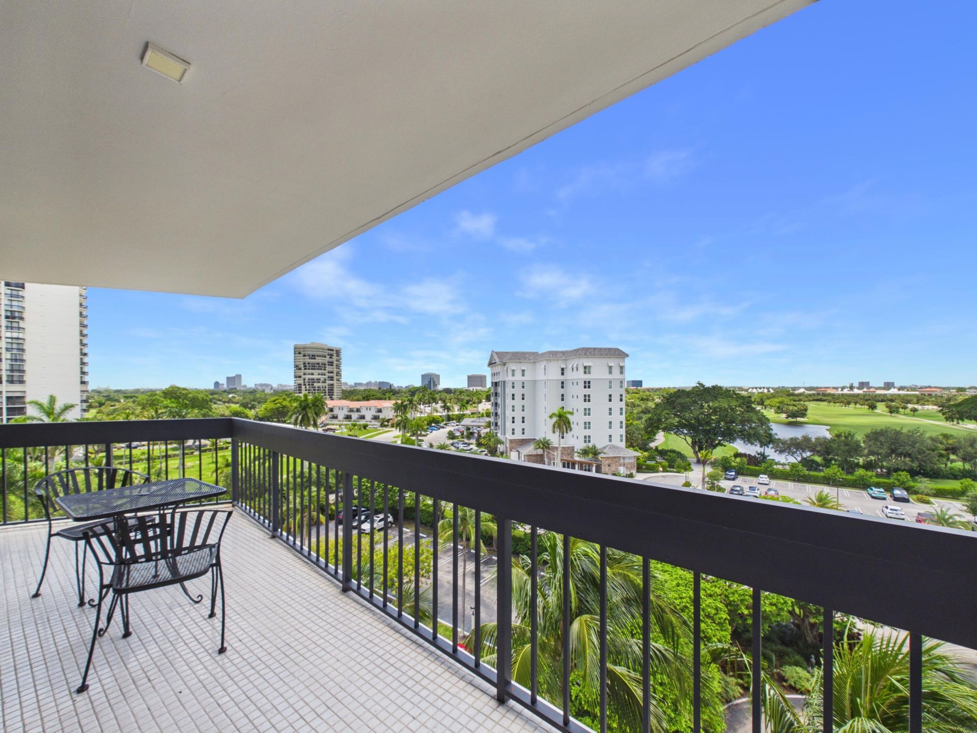2400 Presidential Way, Unit 704, West Palm Beach, FL 33401 Photo