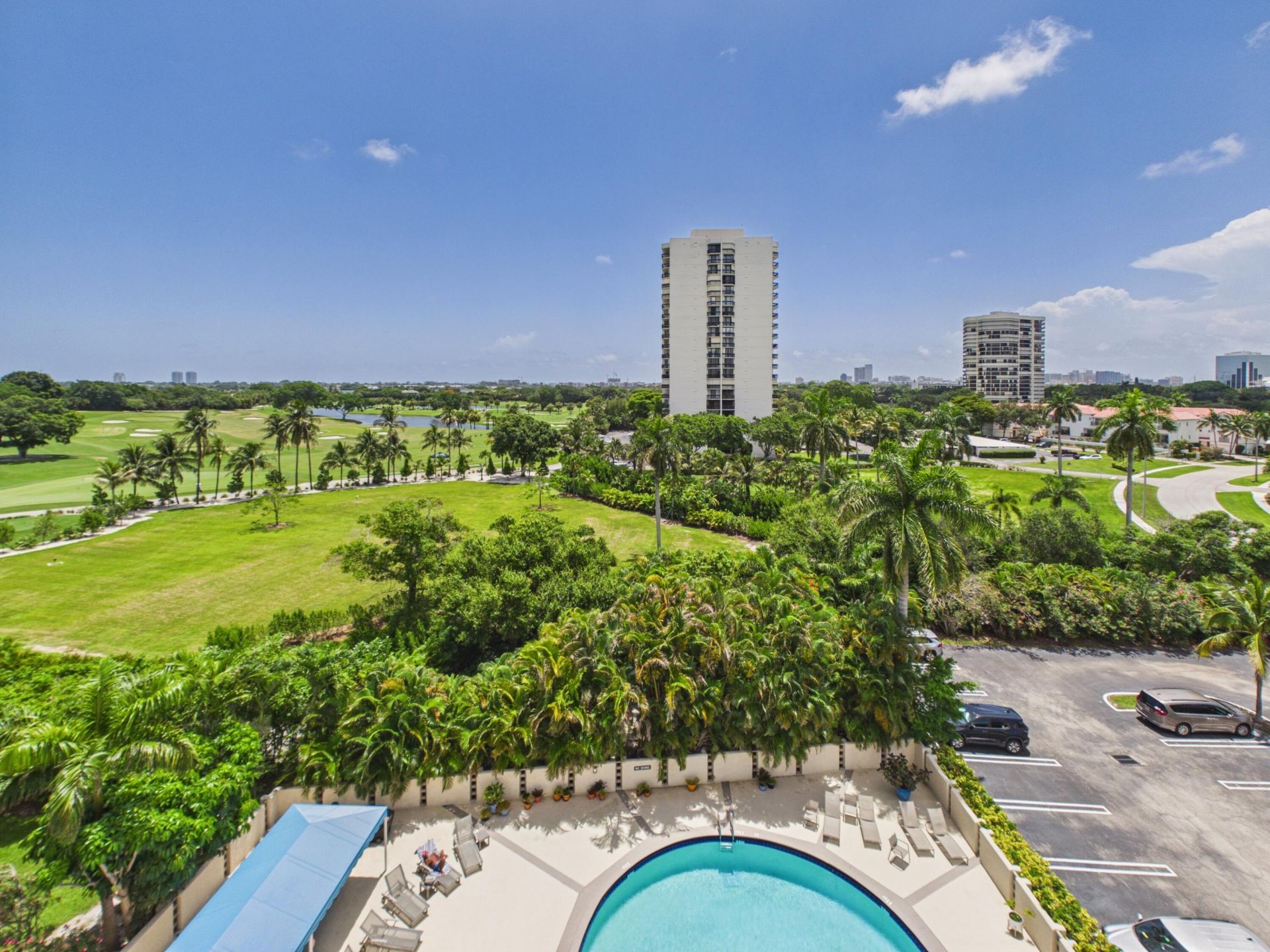 2400 Presidential Way, Unit 704, West Palm Beach, FL 33401 Photo
