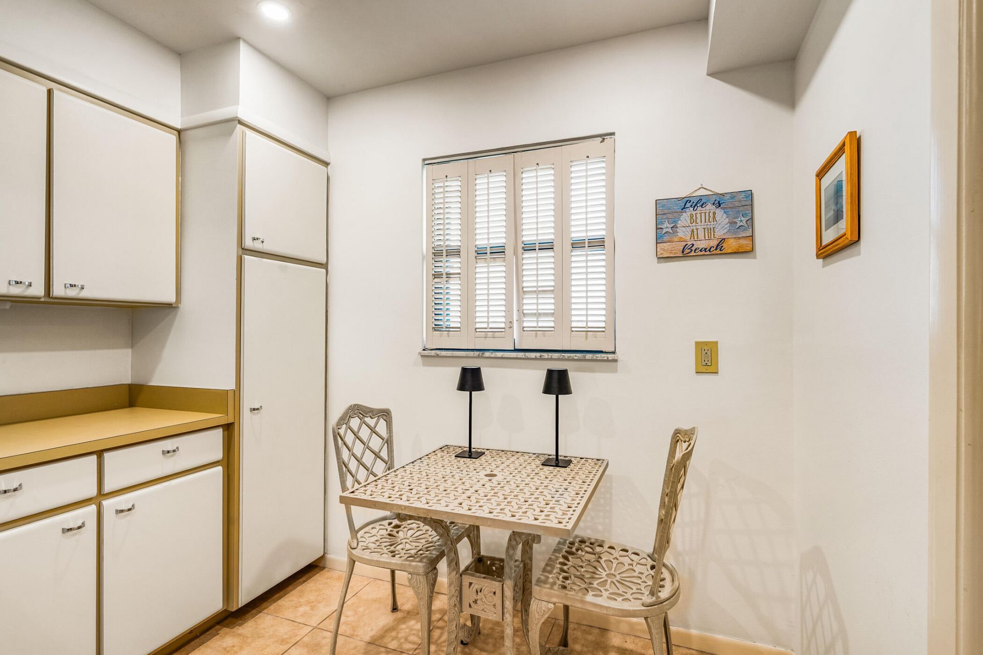 3939 Ocean Drive, Unit 408C, Vero Beach, FL 32963 Photo