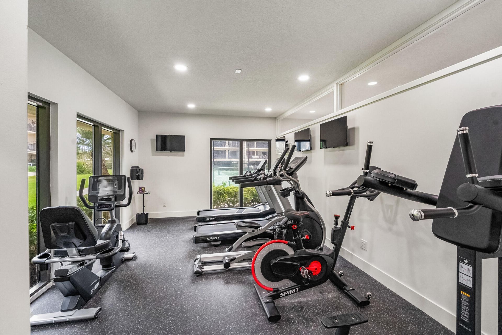 3939 Ocean Drive, Unit 408C, Vero Beach, FL 32963 Photo