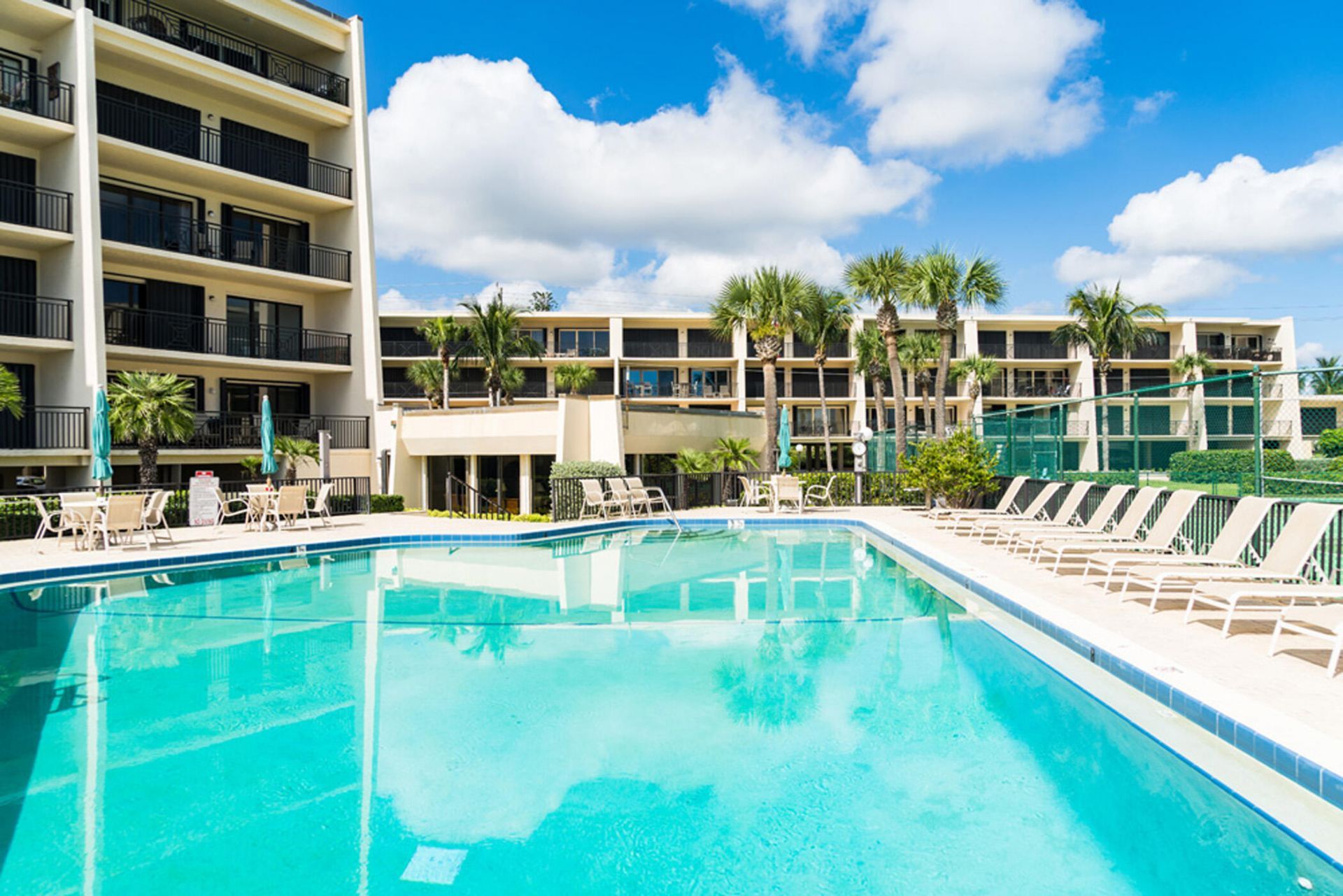 3939 Ocean Drive, Unit 408C, Vero Beach, FL 32963 Photo