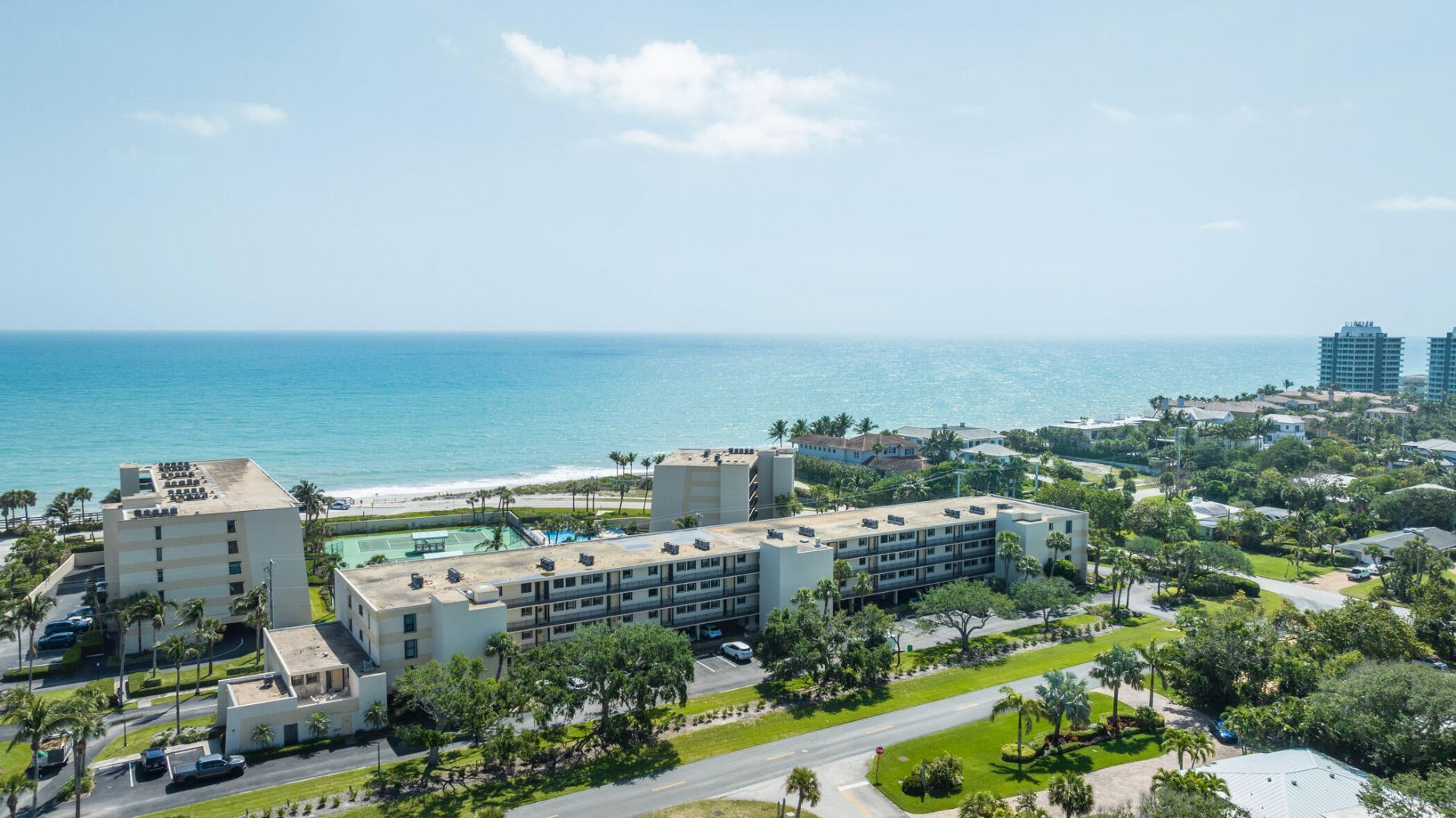 3939 Ocean Drive, Unit 408C, Vero Beach, FL 32963 Photo