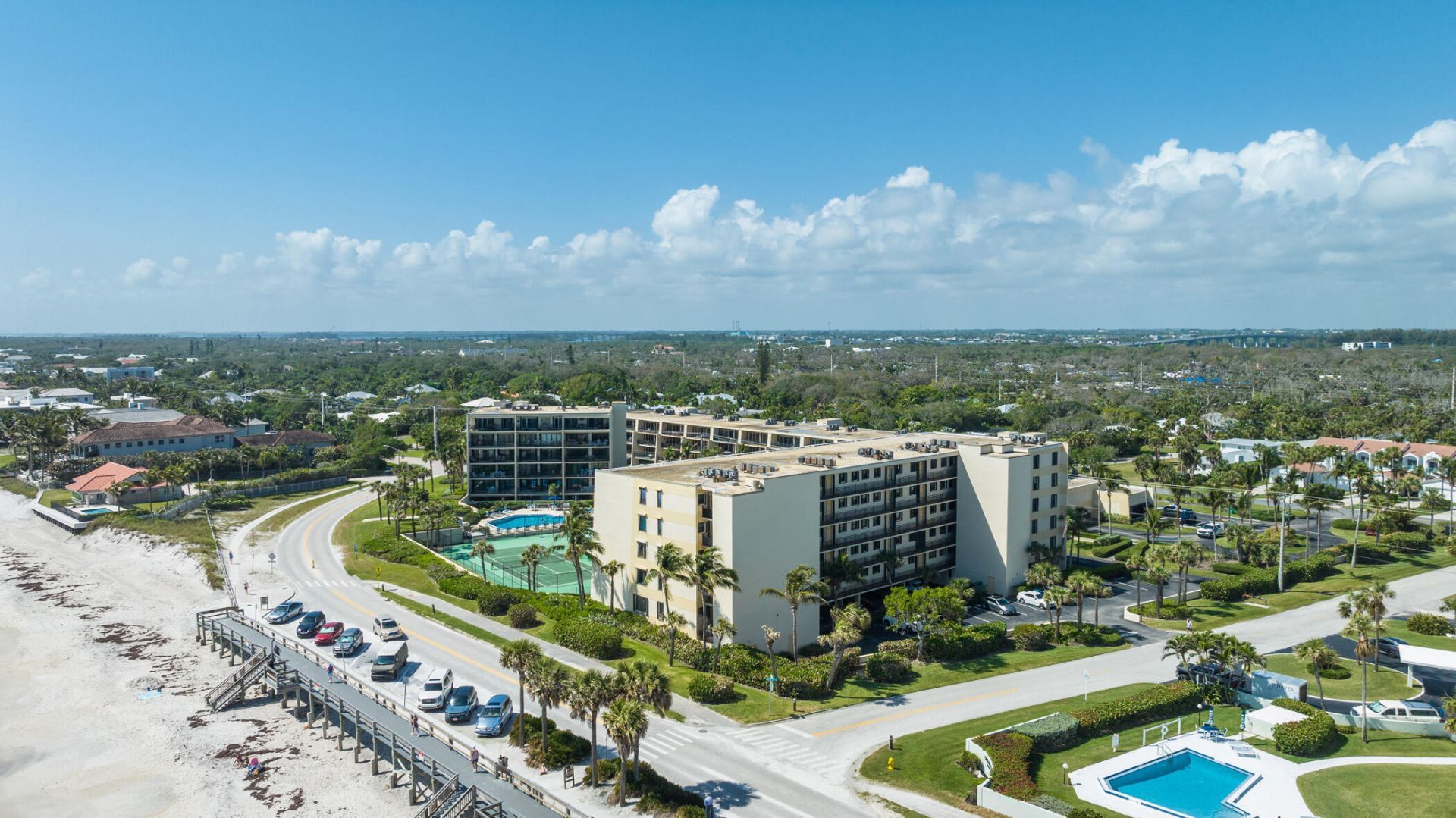 3939 Ocean Drive, Unit 408C, Vero Beach, FL 32963 Photo