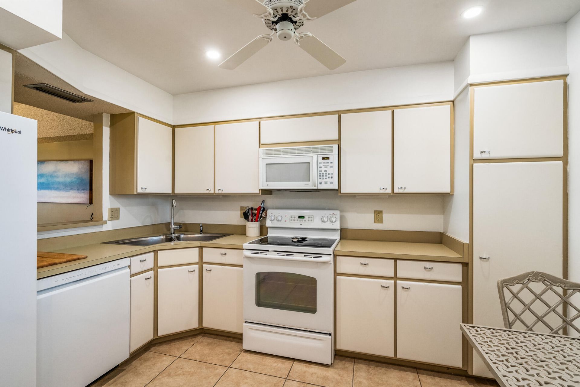 3939 Ocean Drive, Unit 408C, Vero Beach, FL 32963 Photo
