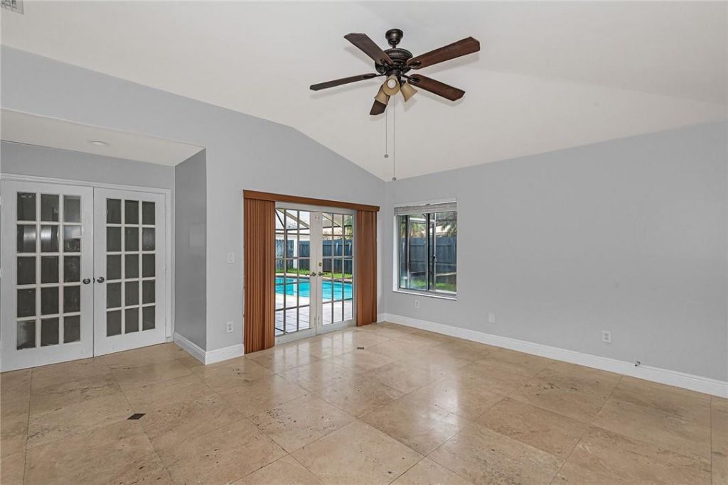 11551 SW 11th Street, Pembroke Pines, FL 33025 Photo