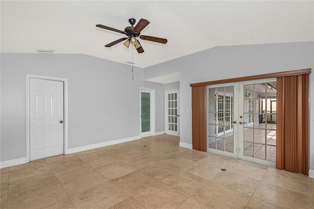 11551 SW 11th Street, Pembroke Pines, FL 33025 Photo