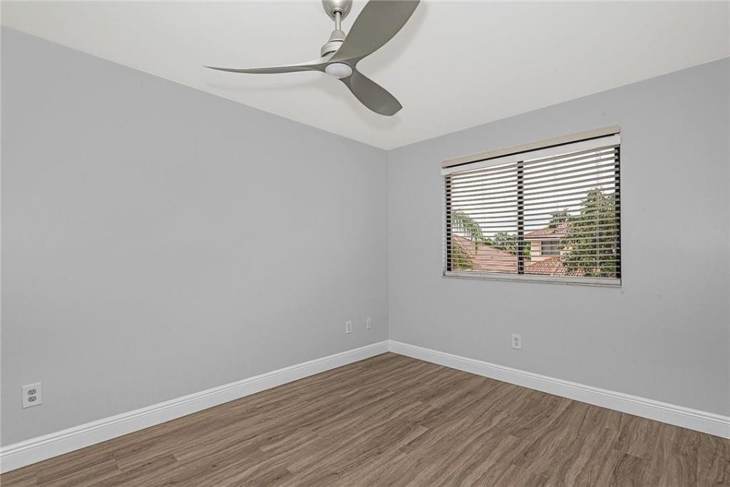 11551 SW 11th Street, Pembroke Pines, FL 33025 Photo