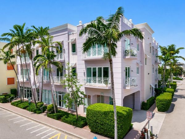 12 SE 1ST Avenue, Unit 201, Delray Beach, FL 33444