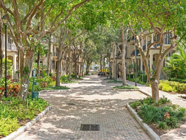2617 NE 14th Avenue, Unit 109, Wilton Manors, FL 33334