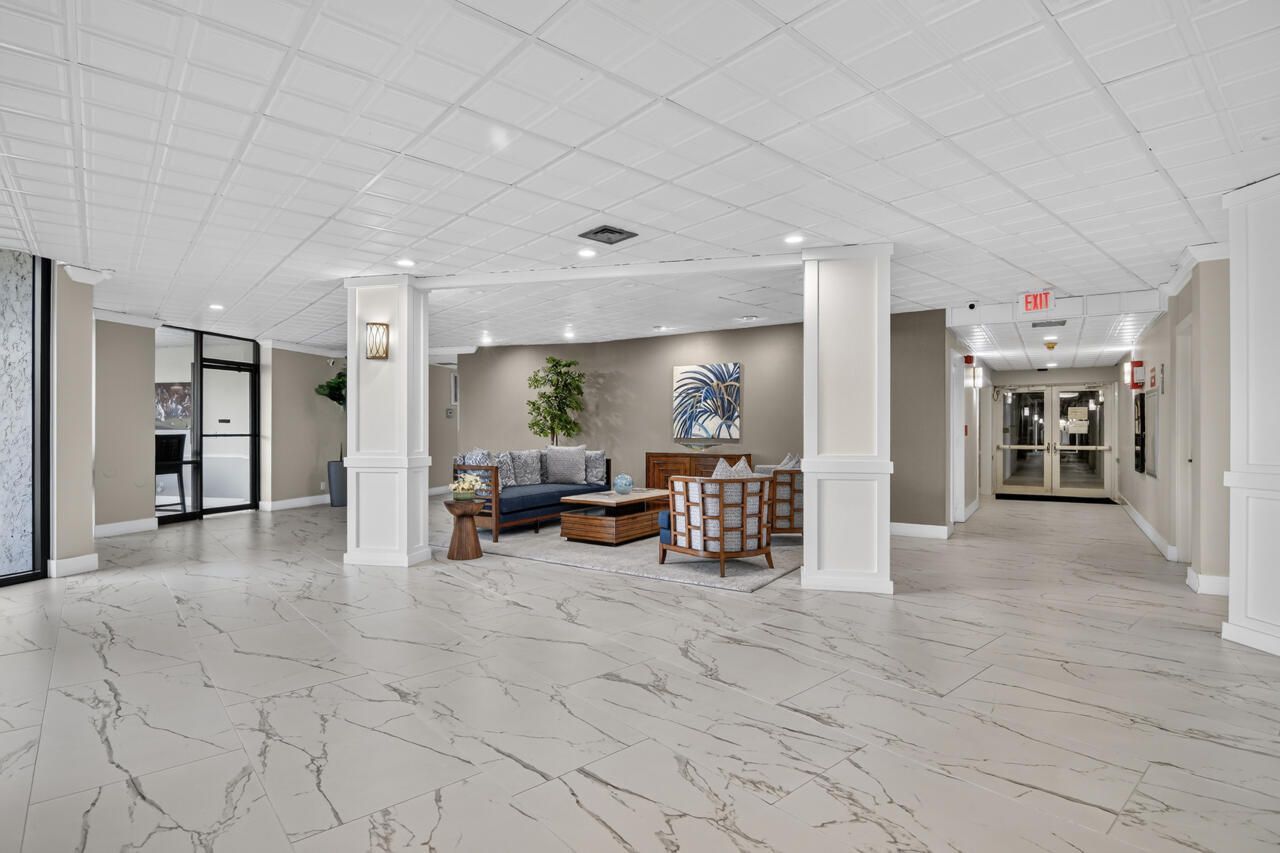 336 Golfview Road, Unit 605, North Palm Beach, FL 33408 Photo