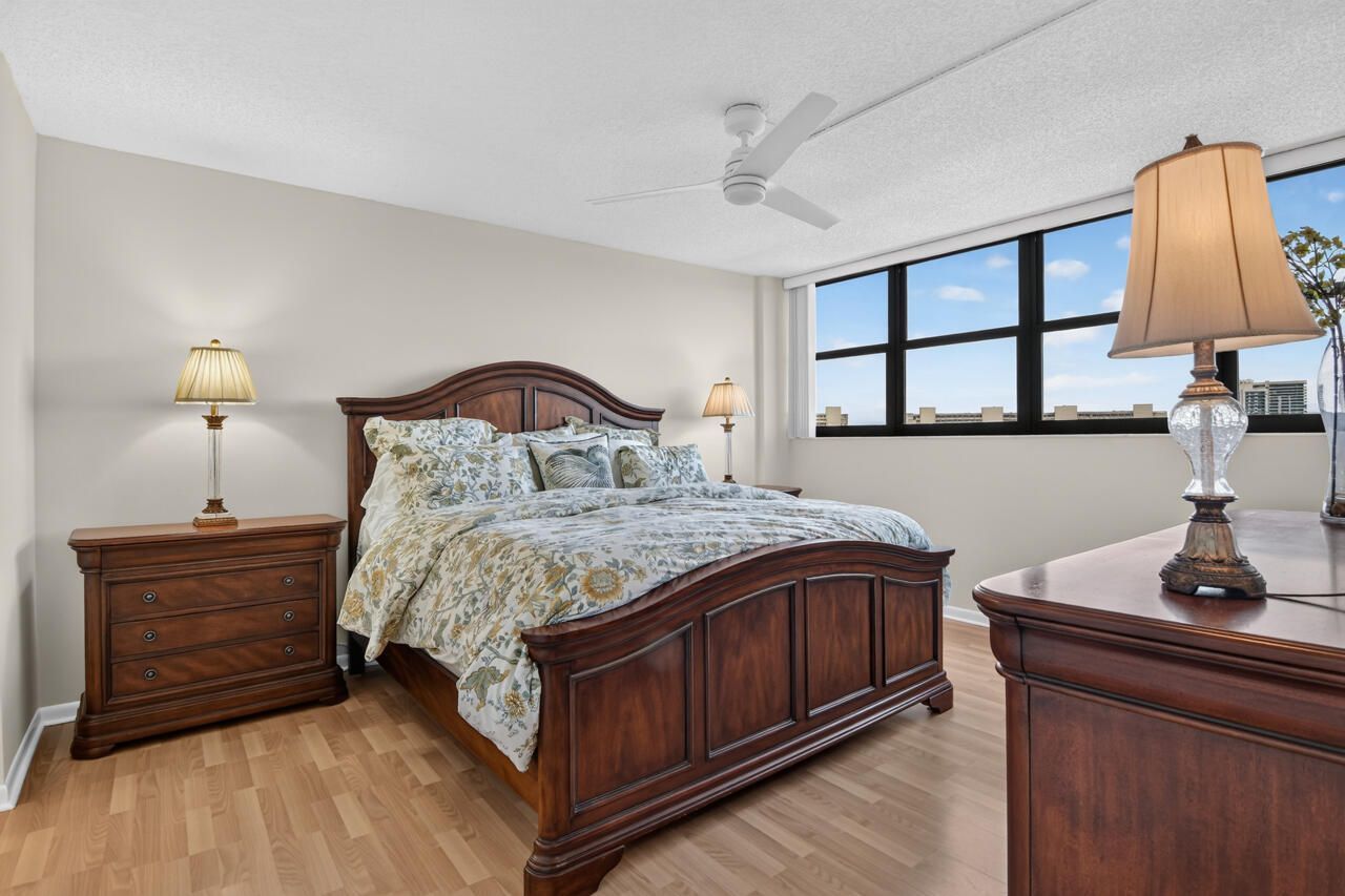 336 Golfview Road, Unit 605, North Palm Beach, FL 33408 Photo