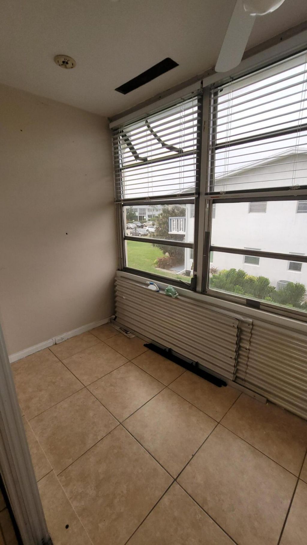 208 Easthampton I, West Palm Beach, FL 33417 Photo