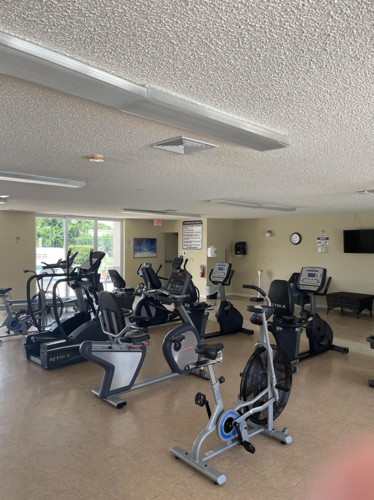 705 Lori Drive, Unit 310, Palm Springs, FL 33461 Photo